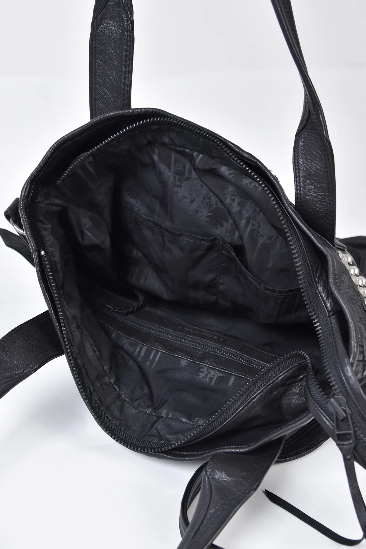 1301-BG02 White Estoc Tote - Image 15