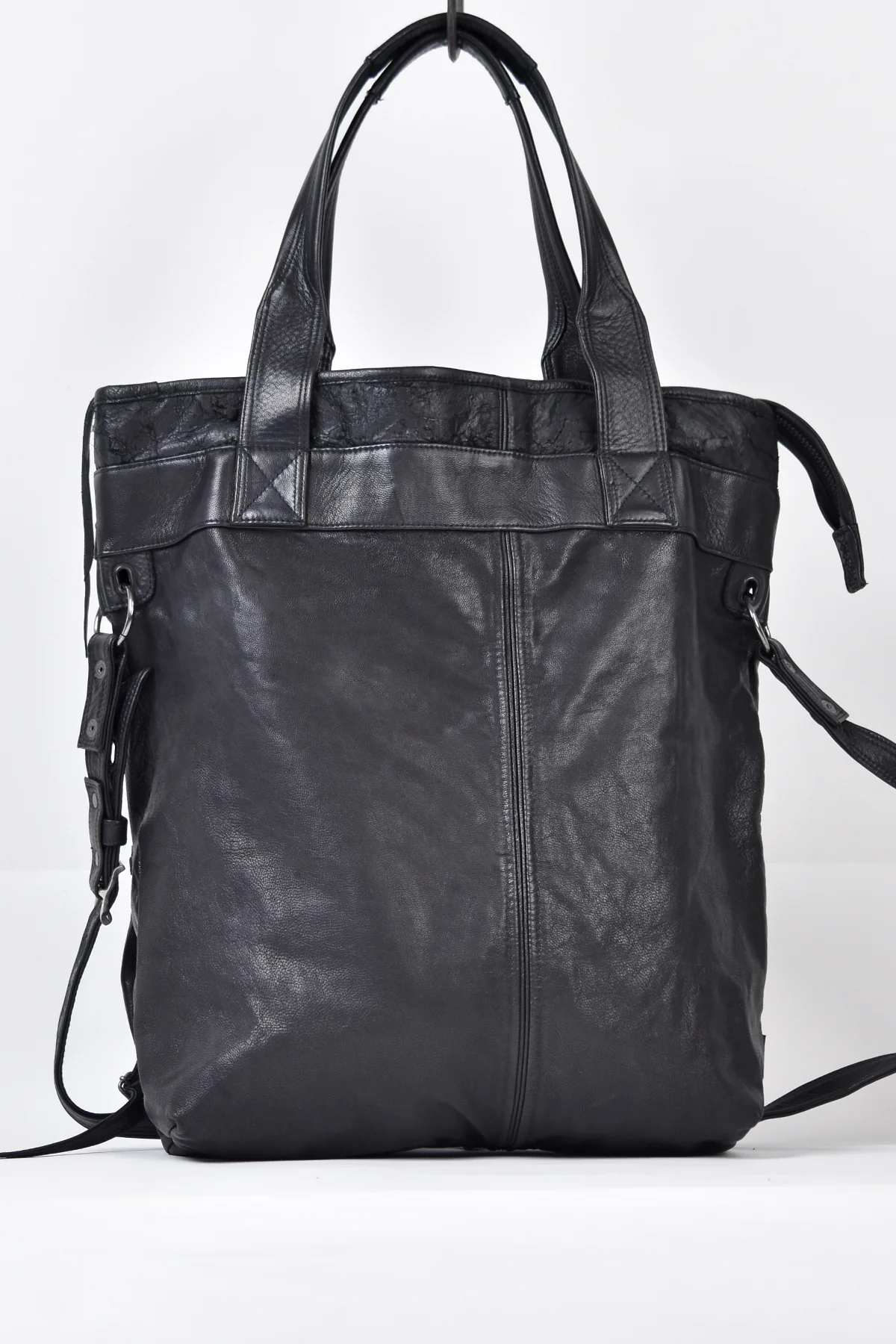 1301-BG02 White Estoc Tote - Image 8