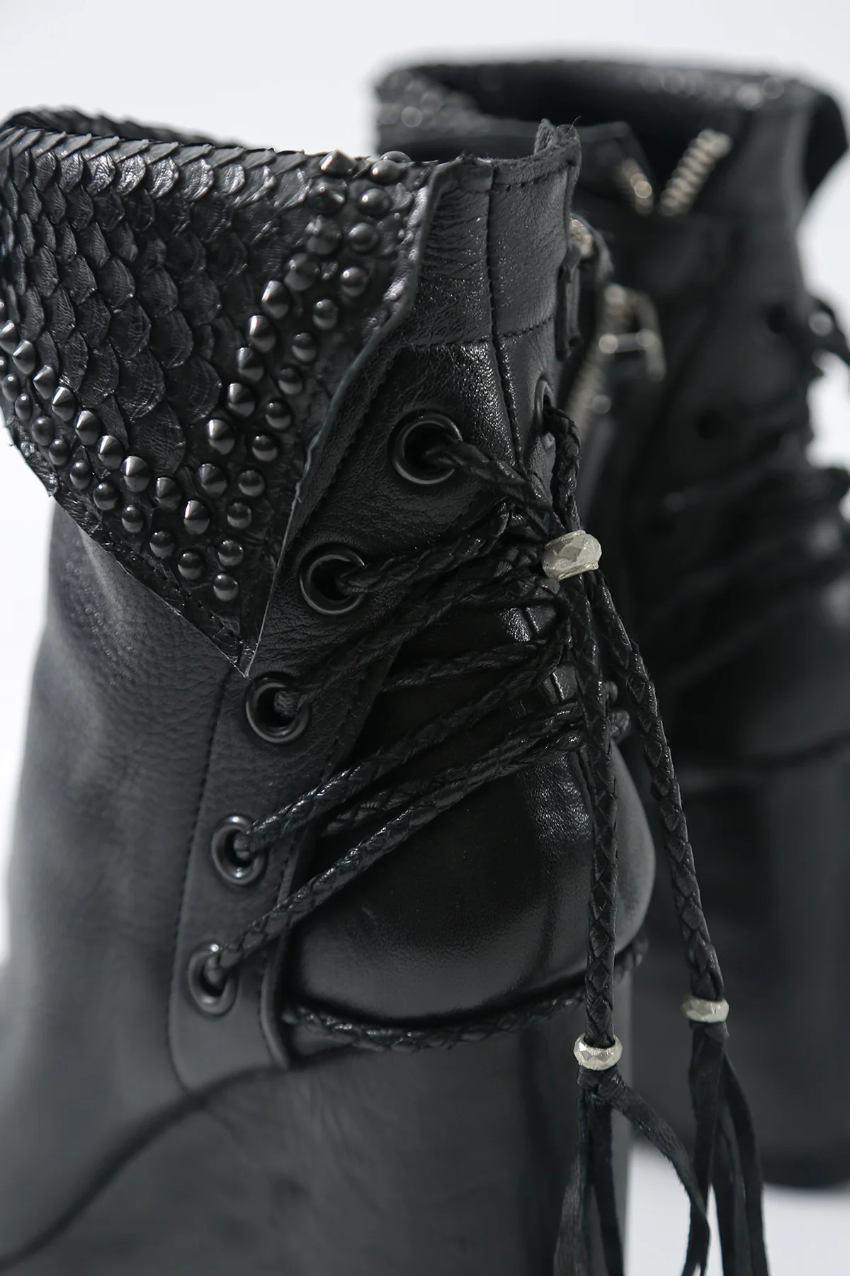 1602-BO02L Crush Braided Boots - Image 19