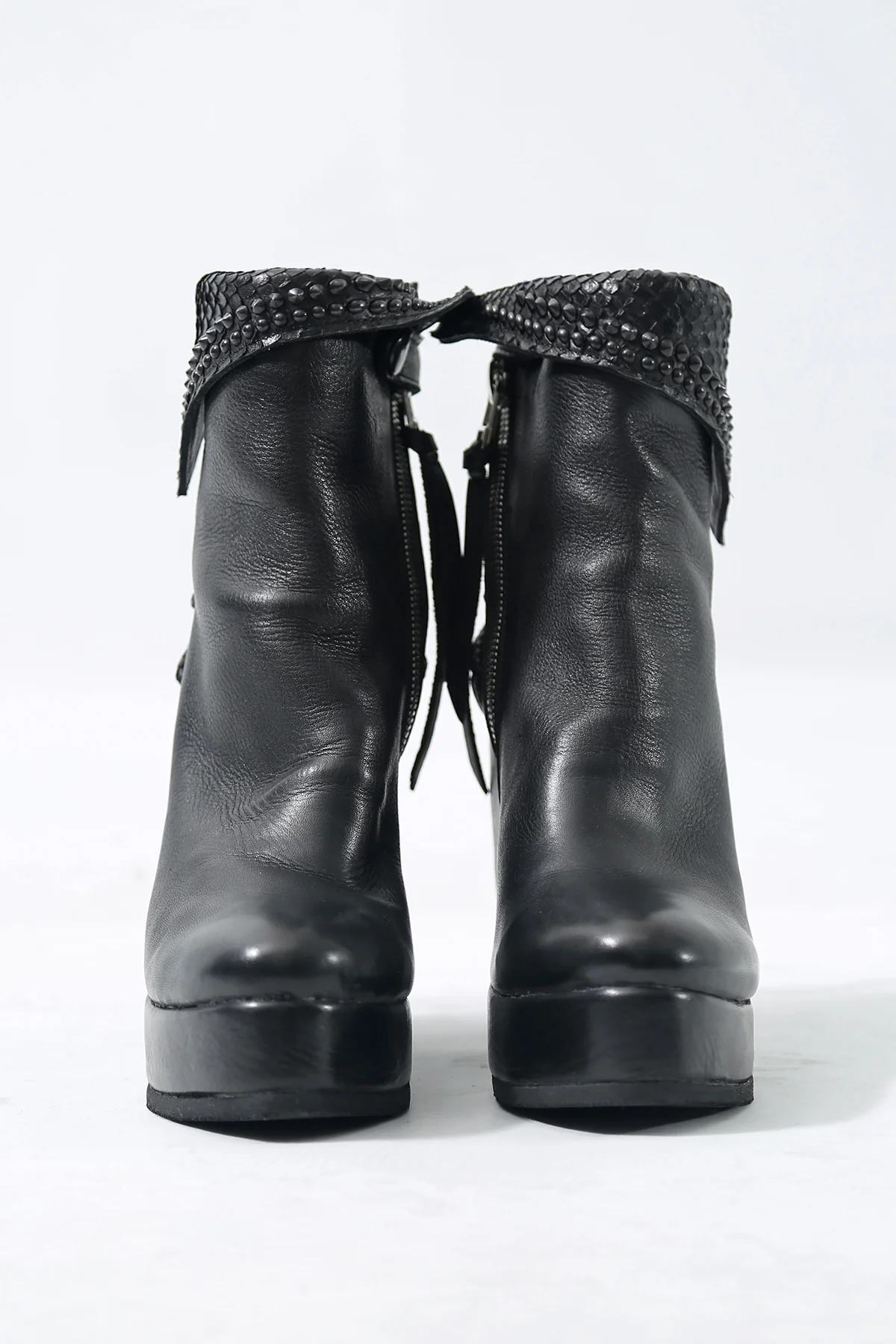 1602-BO02L Crush Braided Boots - Image 4