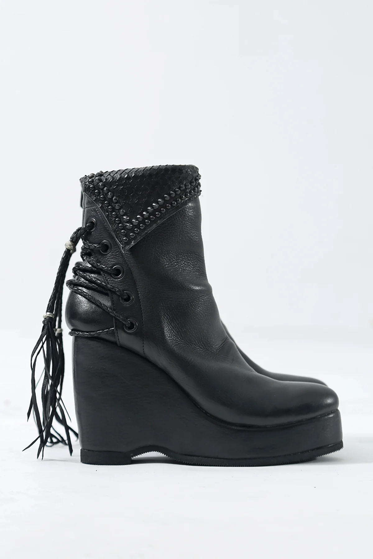 1602-BO02L Crush Braided Boots - Image 5