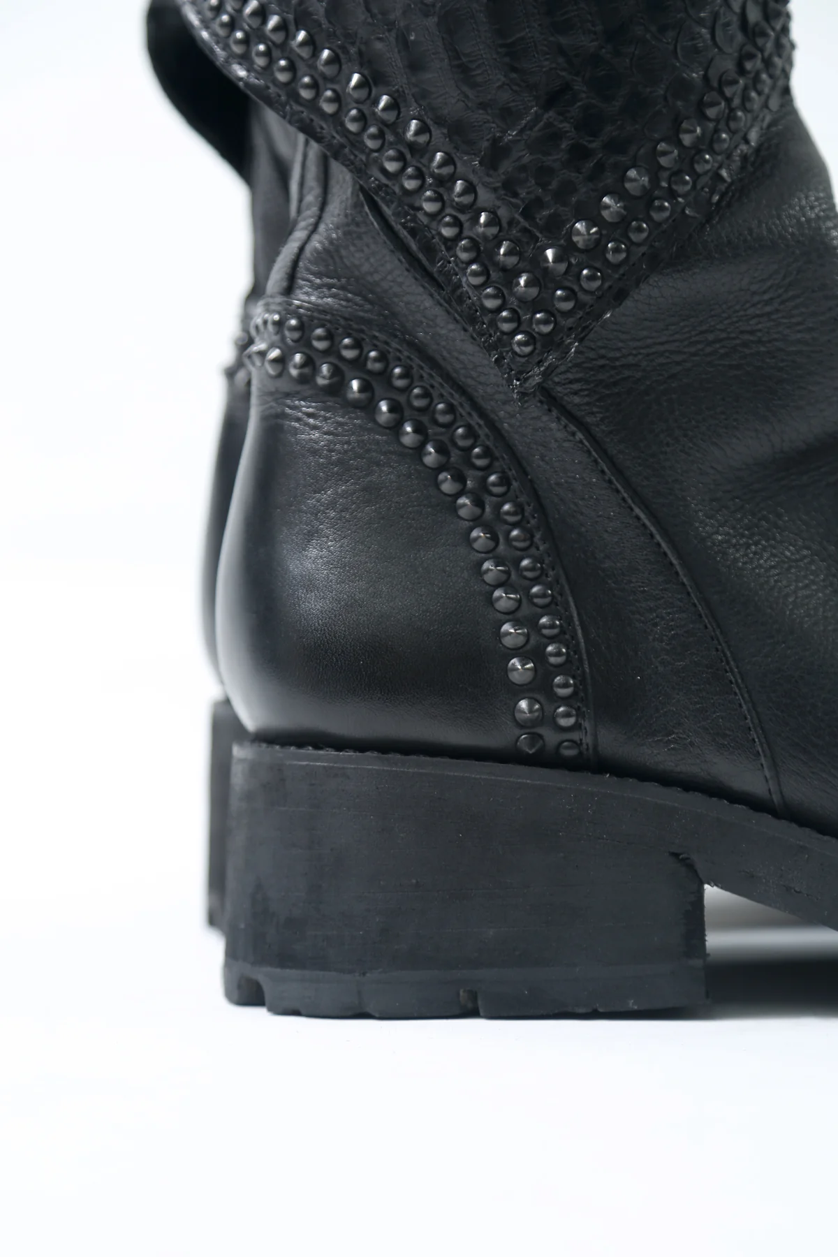 1602-BO03 Crush Short Boots - Image 18