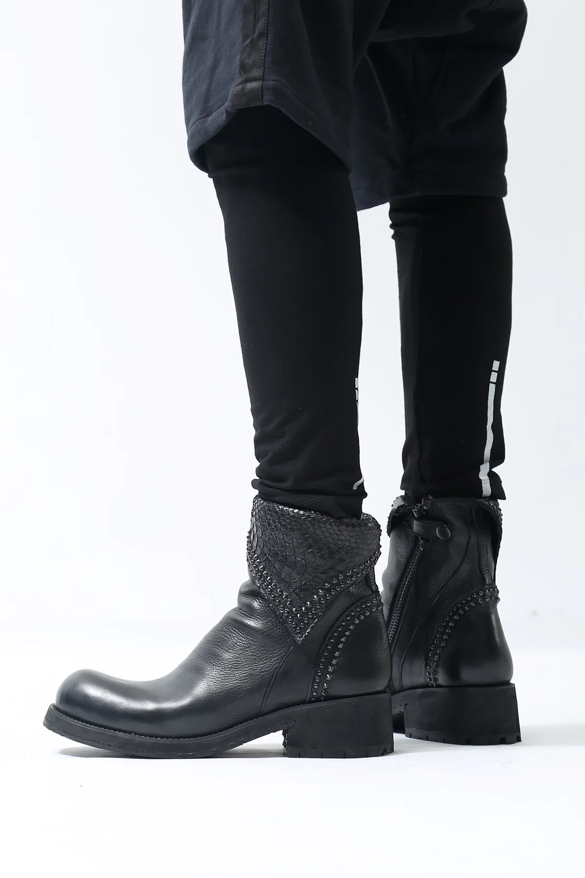 1602-BO03 Crush Short Boots - Image 23