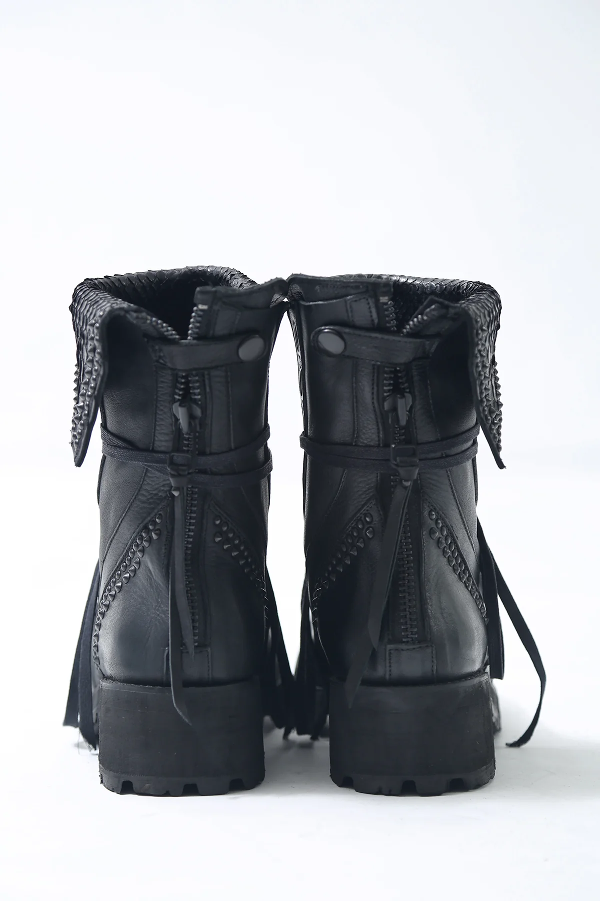 1702-BO03A Crush Chrome Boots 03 - Image 6
