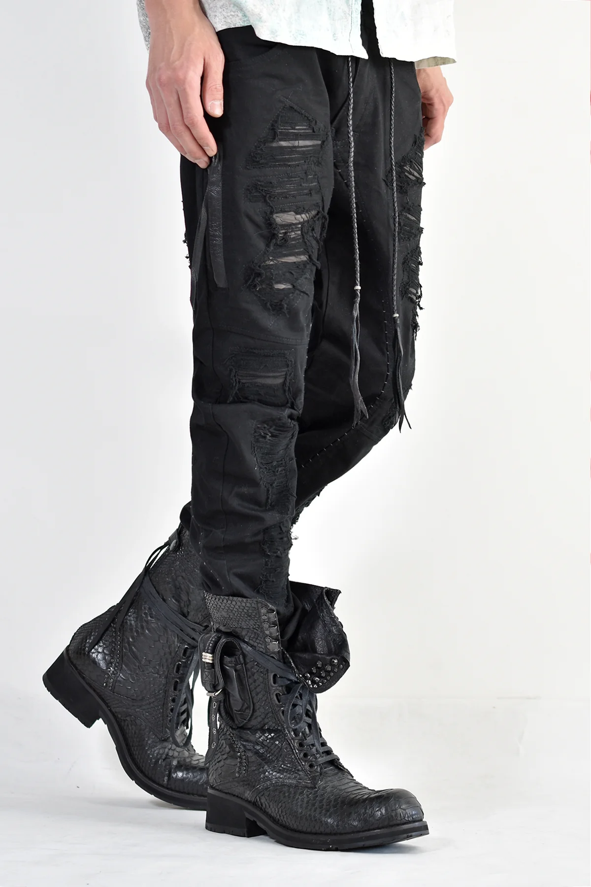 1702-PT02A Crush Skinny Twill Pants 07A Black - Image 10