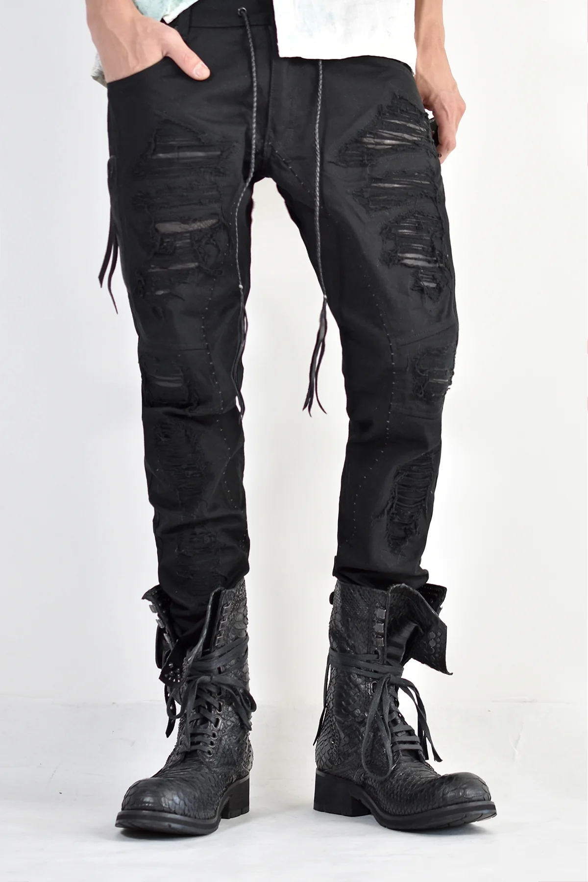 1702-PT02A Crush Skinny Twill Pants 07A Black - Image 11