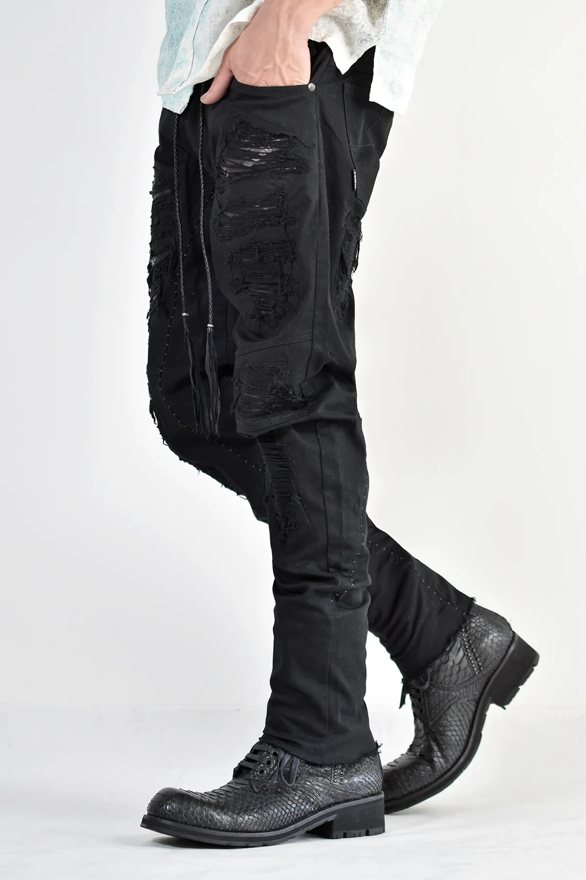 1702-PT02A Crush Skinny Twill Pants 07A Black - Image 18