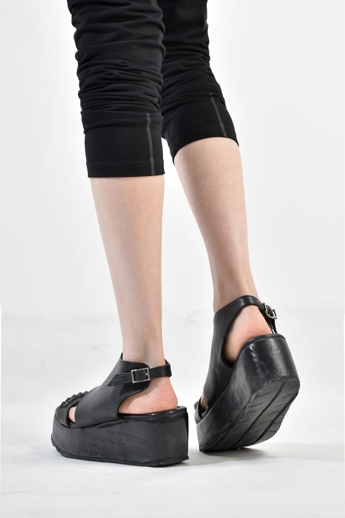 1801-BO04L Black Metal Sandal PMD - Image 13