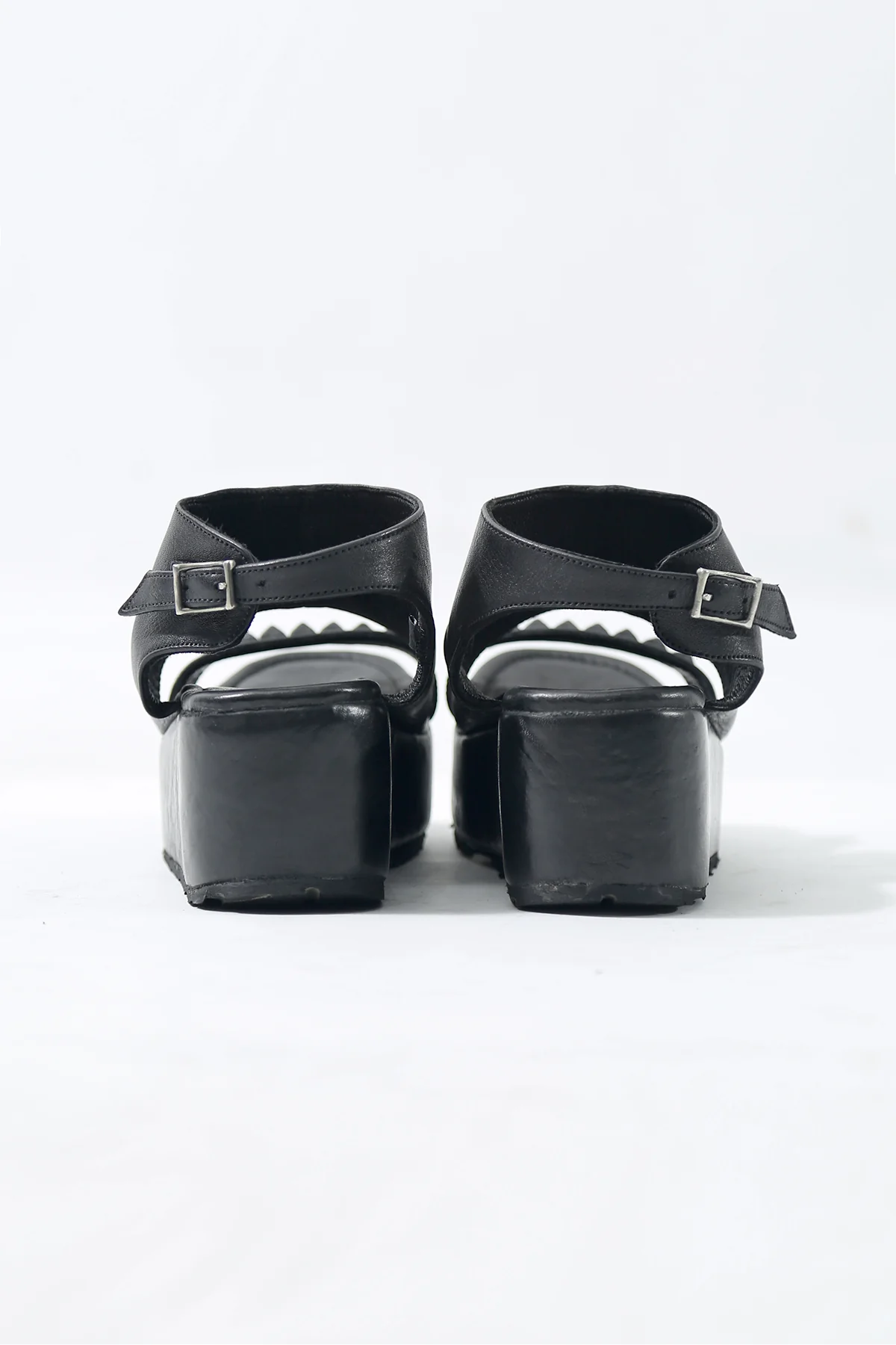 1801-BO04L Black Metal Sandal PMD - Image 6