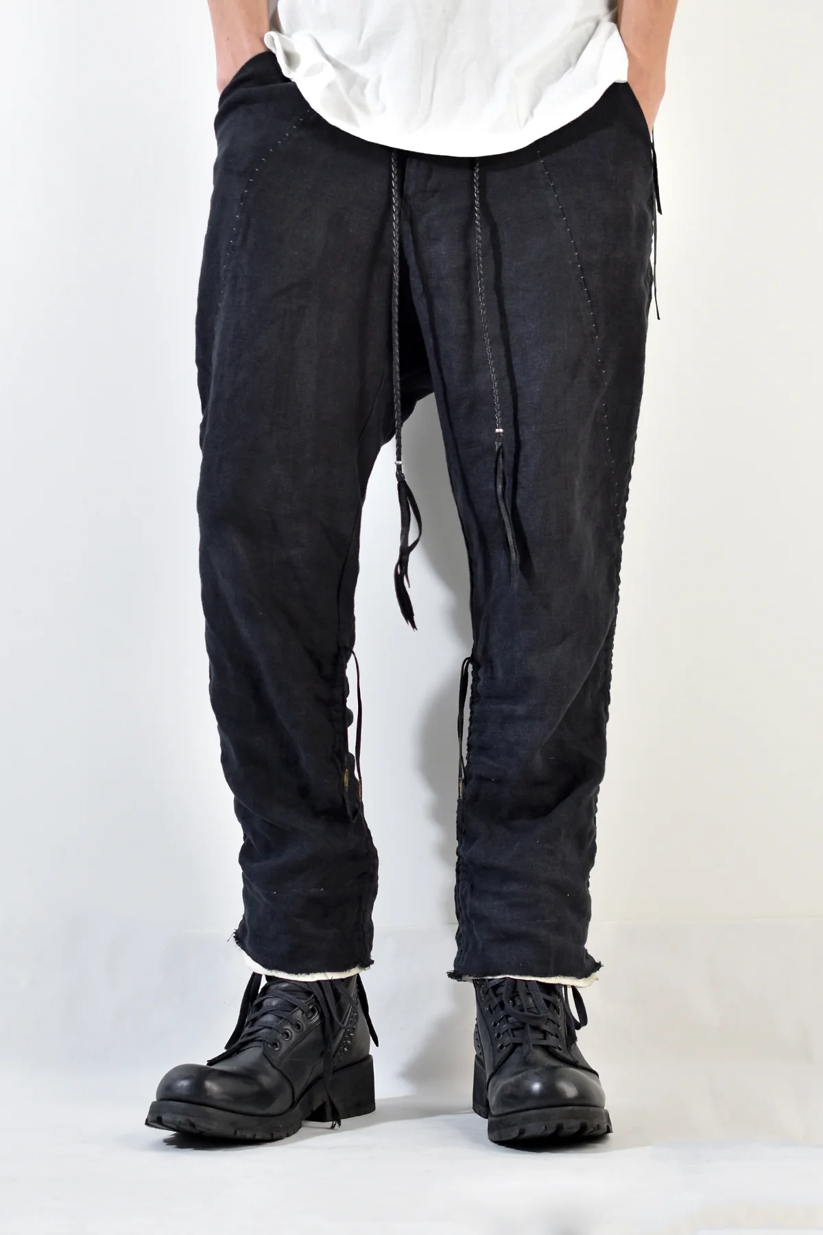 2001-PT02A Shirring Linen Layered Pants Black - Image 14