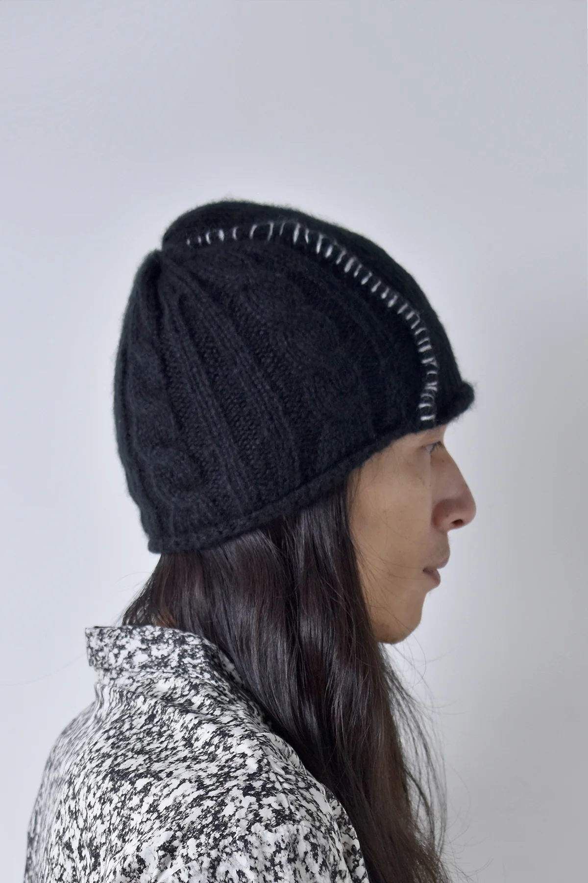 2002-KT04 Cable Mohair Beanie 01 Black - Image 13