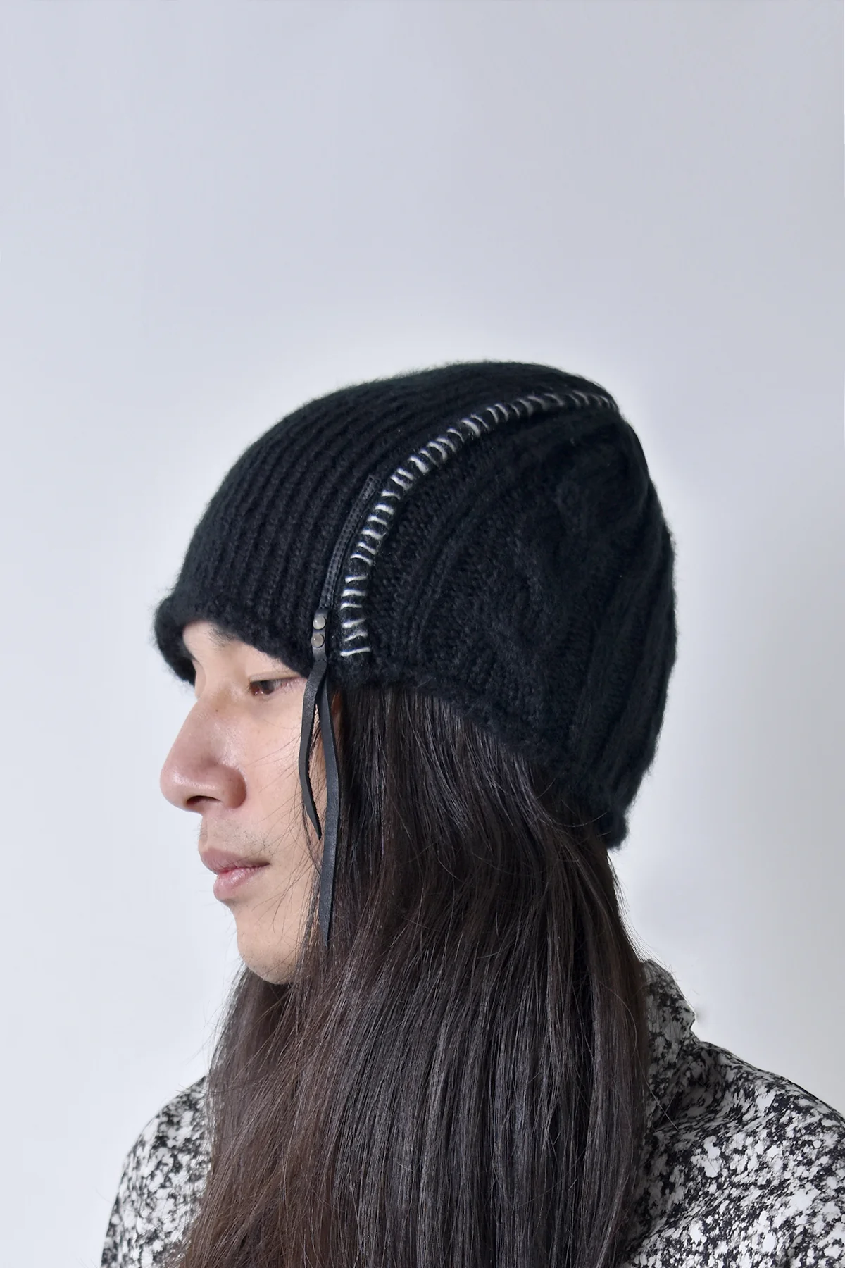 2002-KT04 Cable Mohair Beanie 01 Black - Image 8