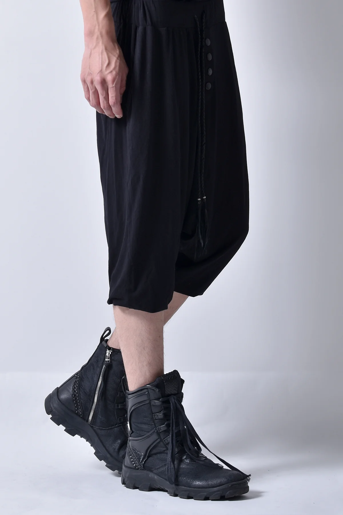 2101-PT04A Viscose Triangle Pants 02 - Image 20