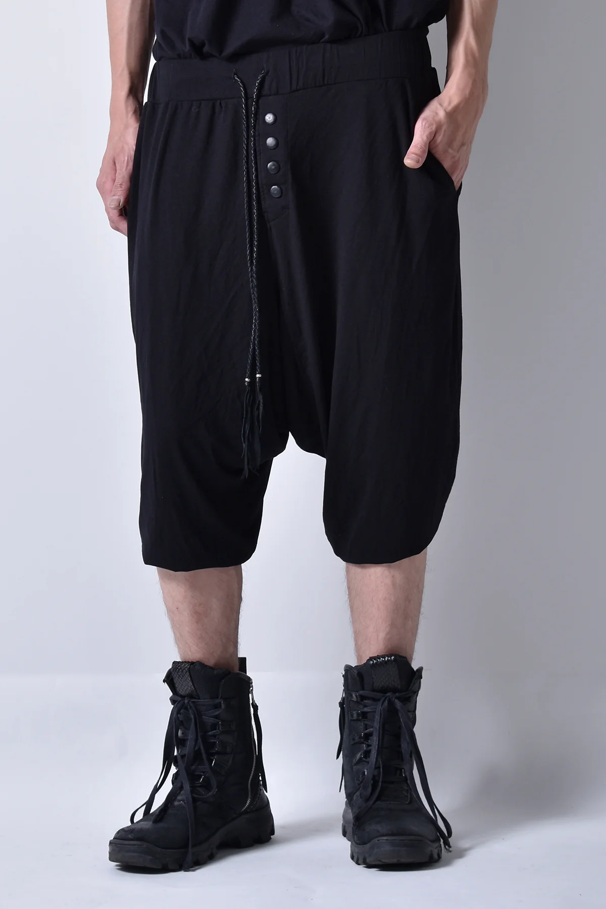 2101-PT04A Viscose Triangle Pants 02 - Image 22