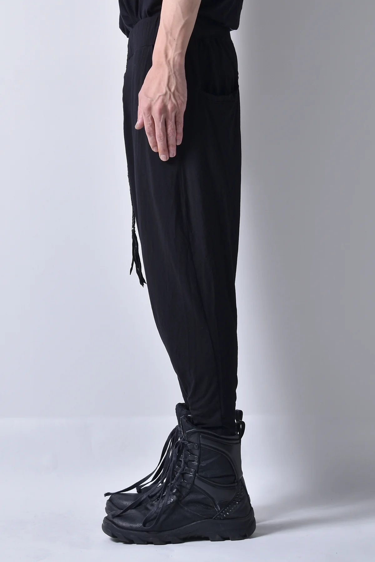 2101-PT04A Viscose Triangle Pants 02 - Image 4