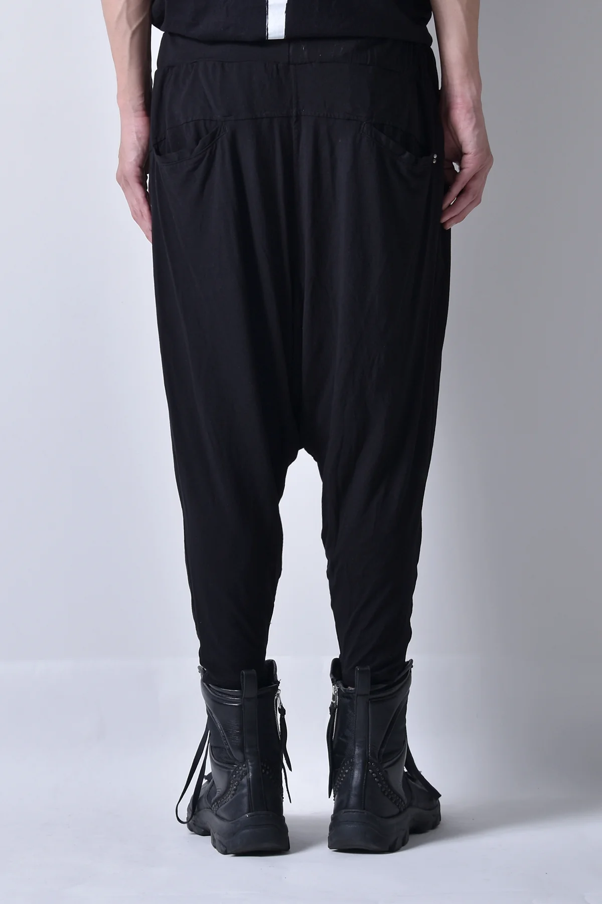 2101-PT04A Viscose Triangle Pants 02 - Image 6