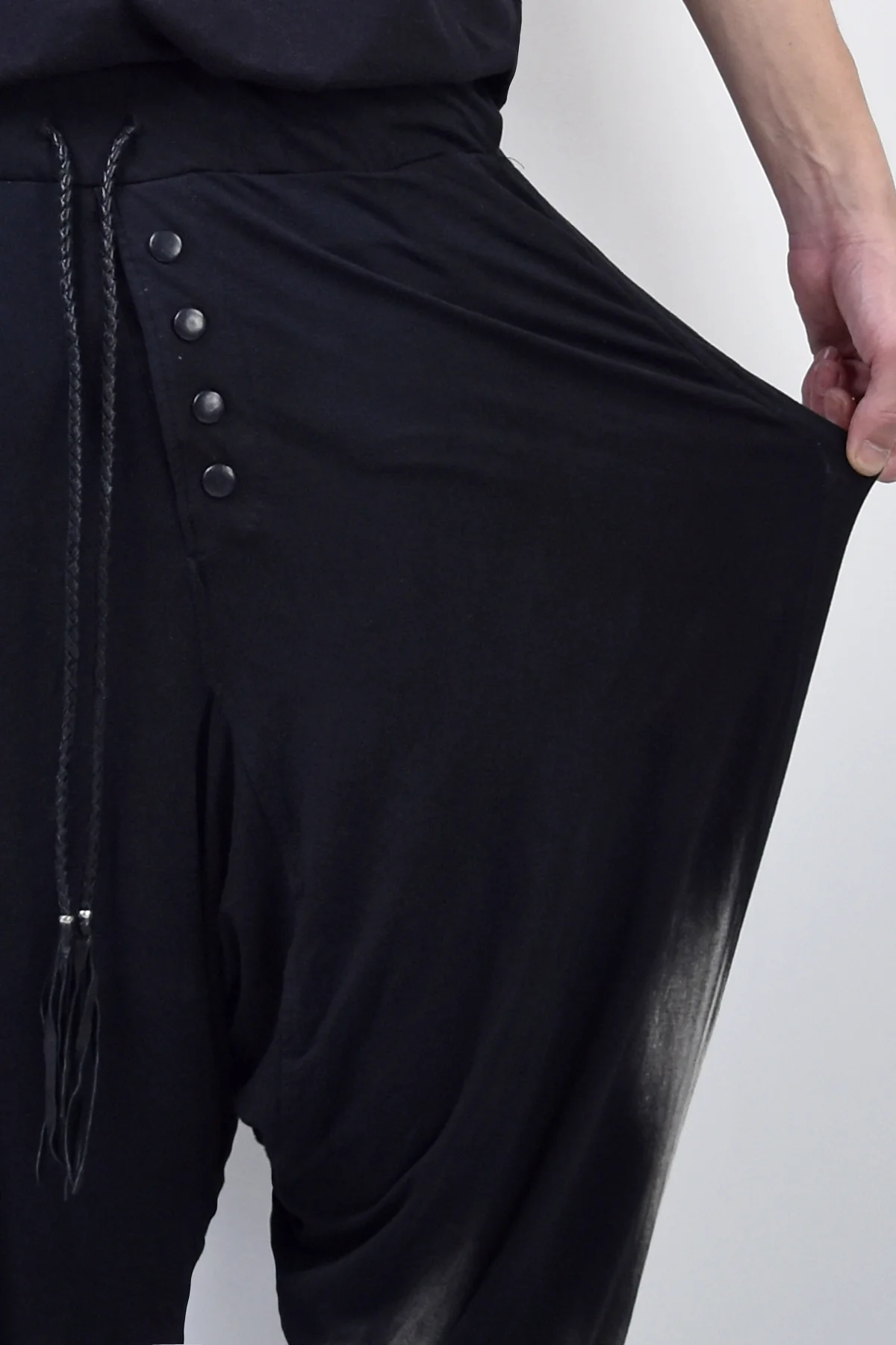 2101-PT04B Discharged Viscose Triangle Pants 02 - Image 16