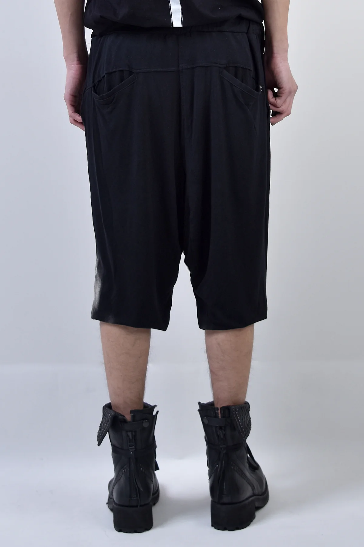 2101-PT04B Discharged Viscose Triangle Pants 02 - Image 19