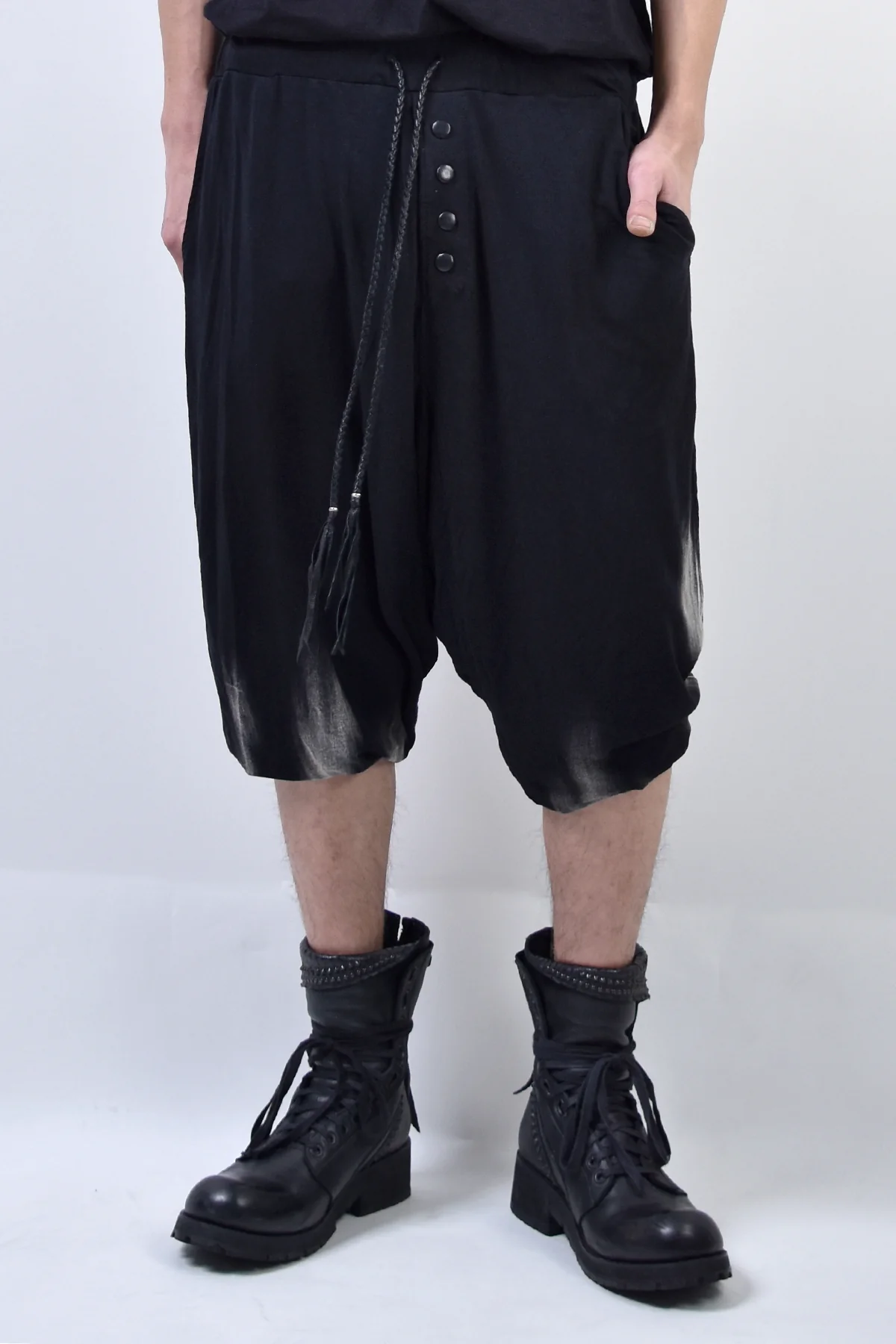 2101-PT04B Discharged Viscose Triangle Pants 02 - Image 21