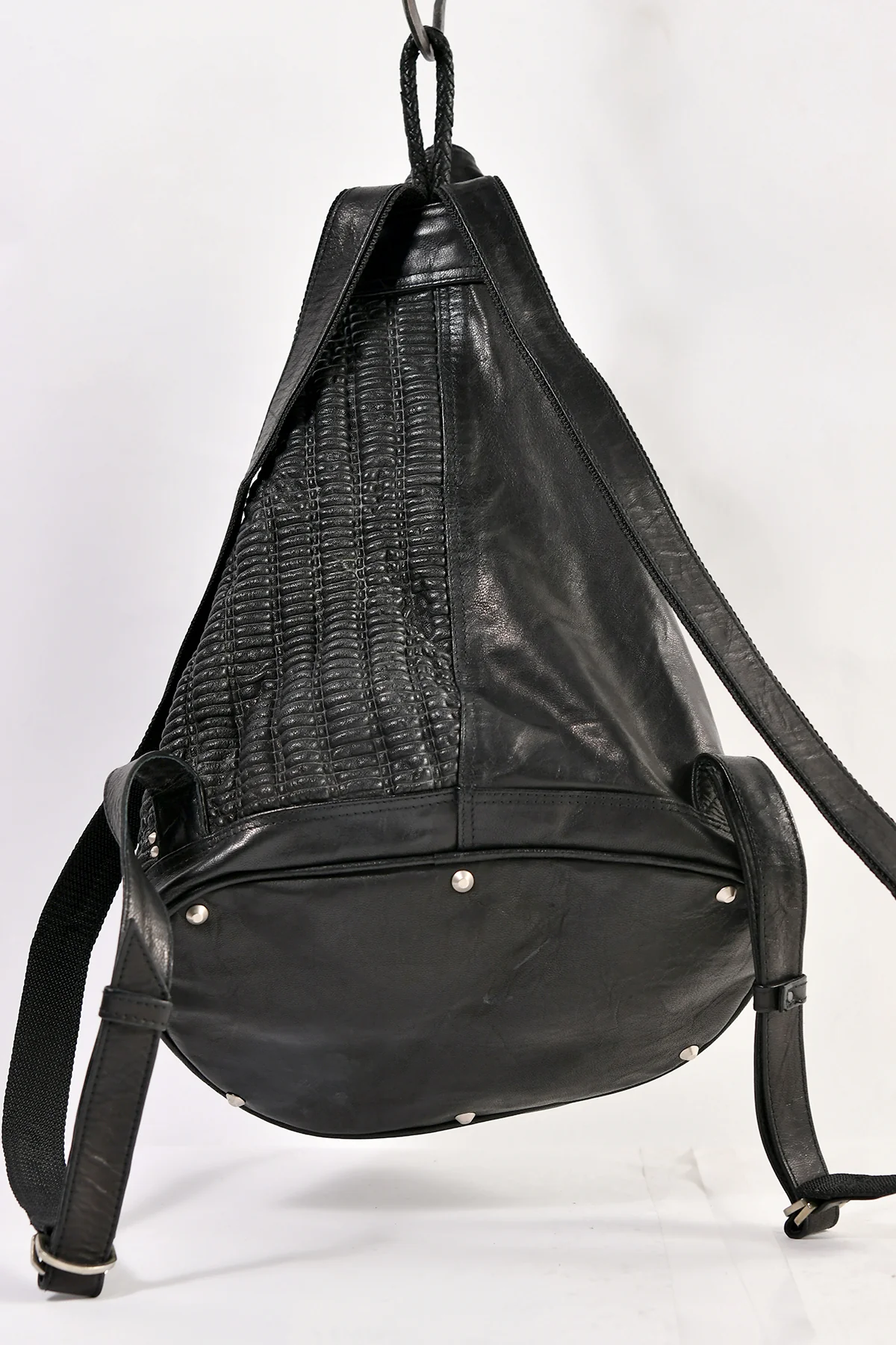 2102-BG01 Bismuth Triangle Backpack - Image 5