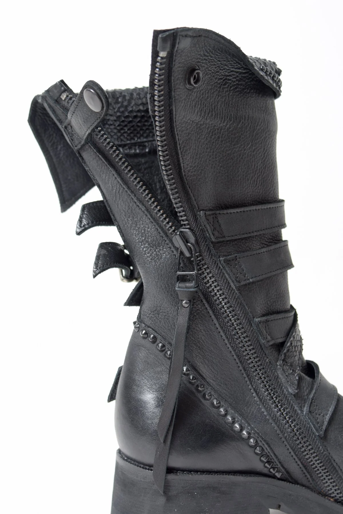 2102-BO04 Crush Strap Boots 02 - Image 18