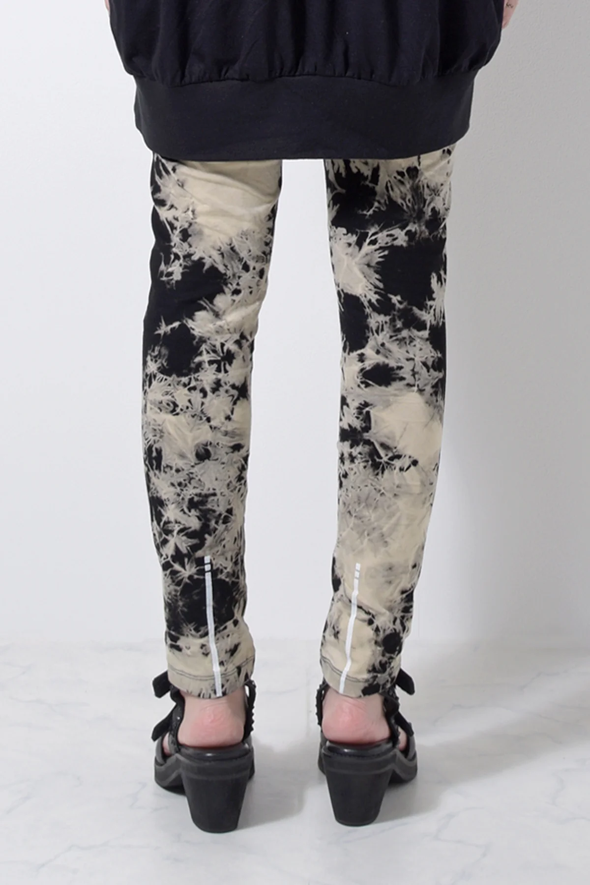 2102-PT09W Tie Dye Leggings -Women's- - Image 6