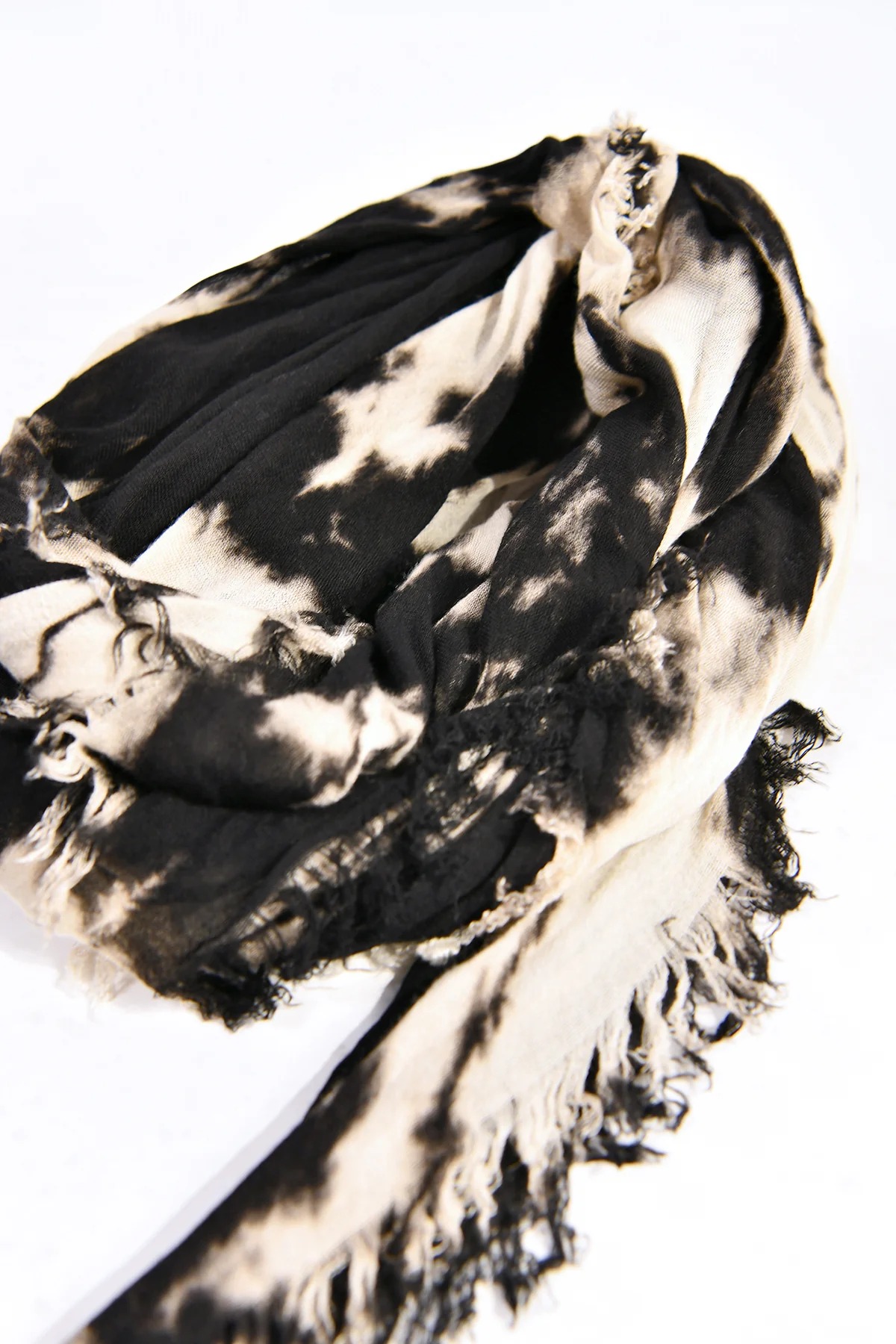 2102-ST04 Tie Dye Stole 02 - Image 7