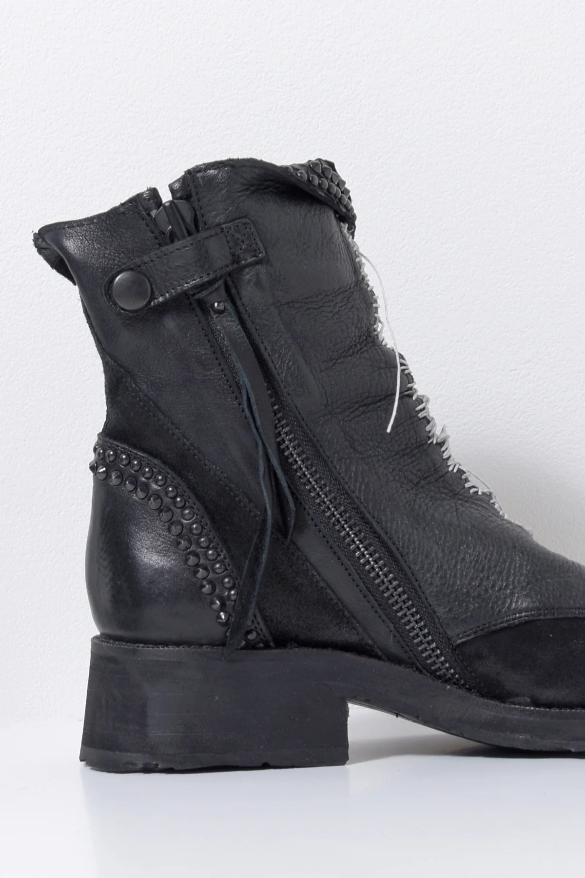 2201-BO01 Crush Boots 14 - Image 15