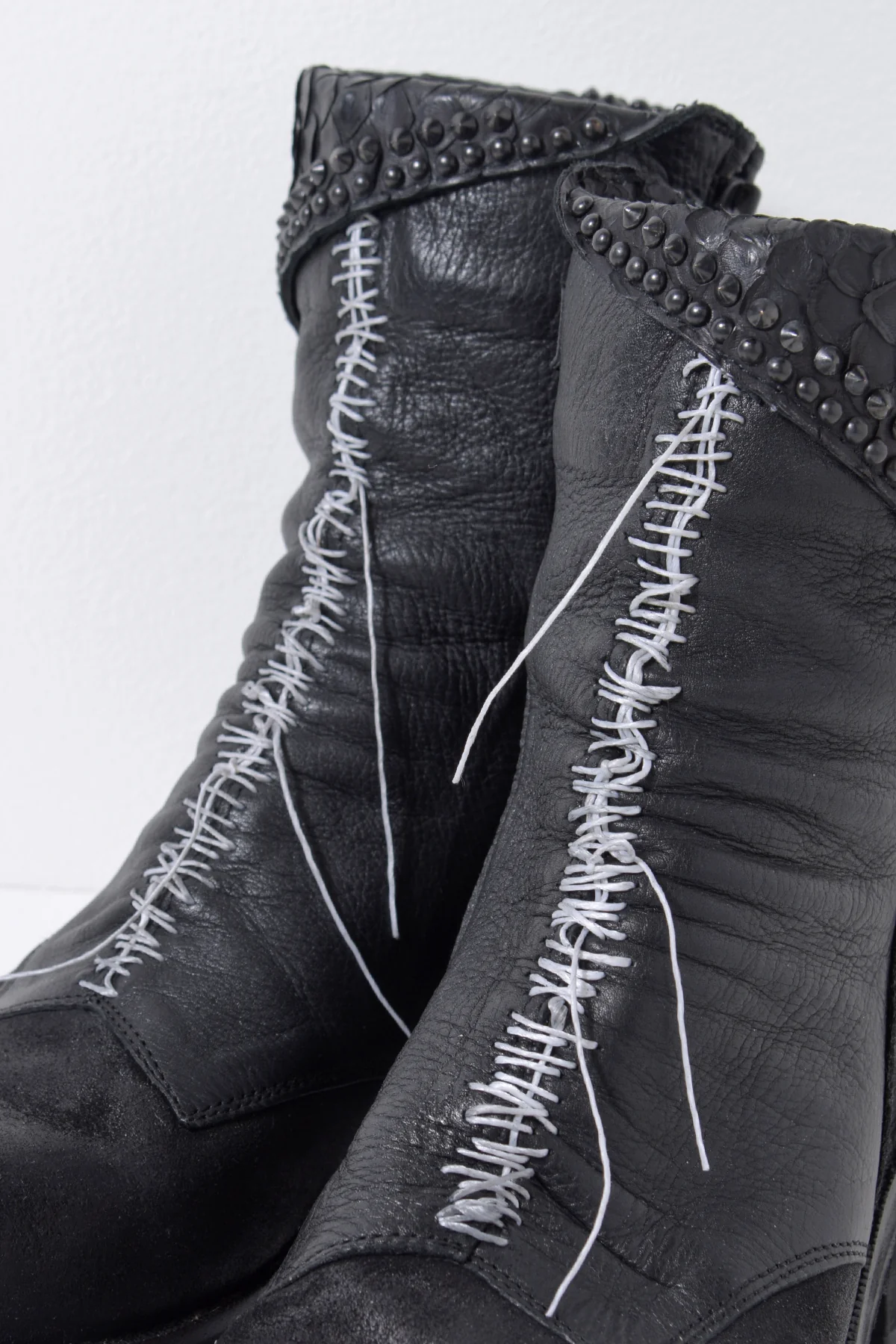 2201-BO01 Crush Boots 14 - Image 17
