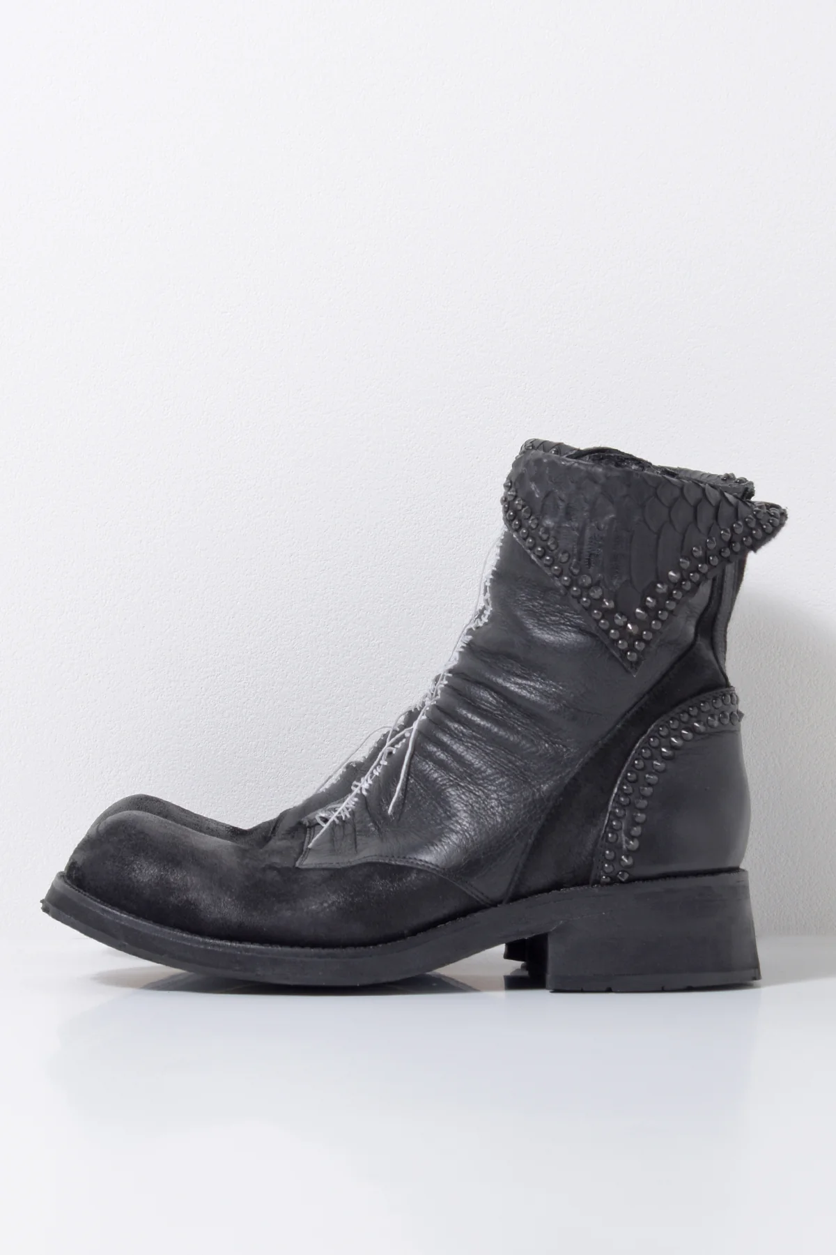 2201-BO01 Crush Boots 14 - Image 6