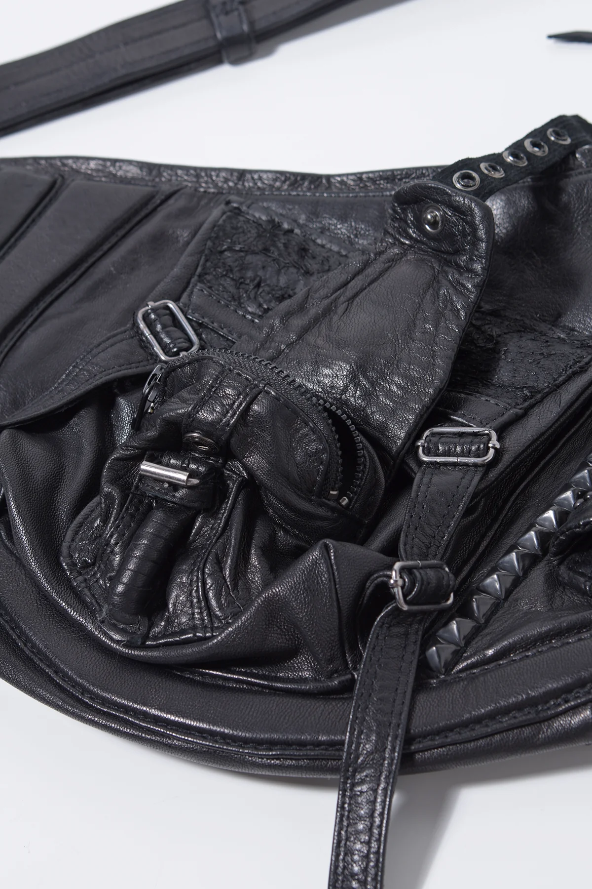 2202-BG05 LA Chrome Bag 03 - Image 12