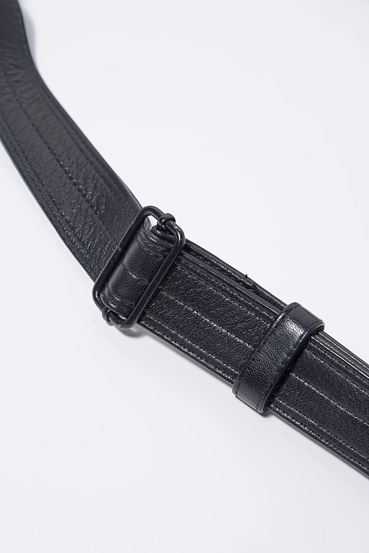 2202-BG05 LA Chrome Bag 03 - Image 18