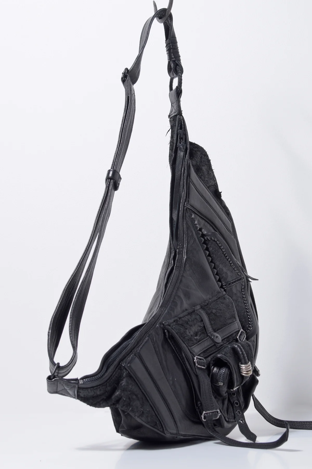 2202-BG05 LA Chrome Bag 03 - Image 3