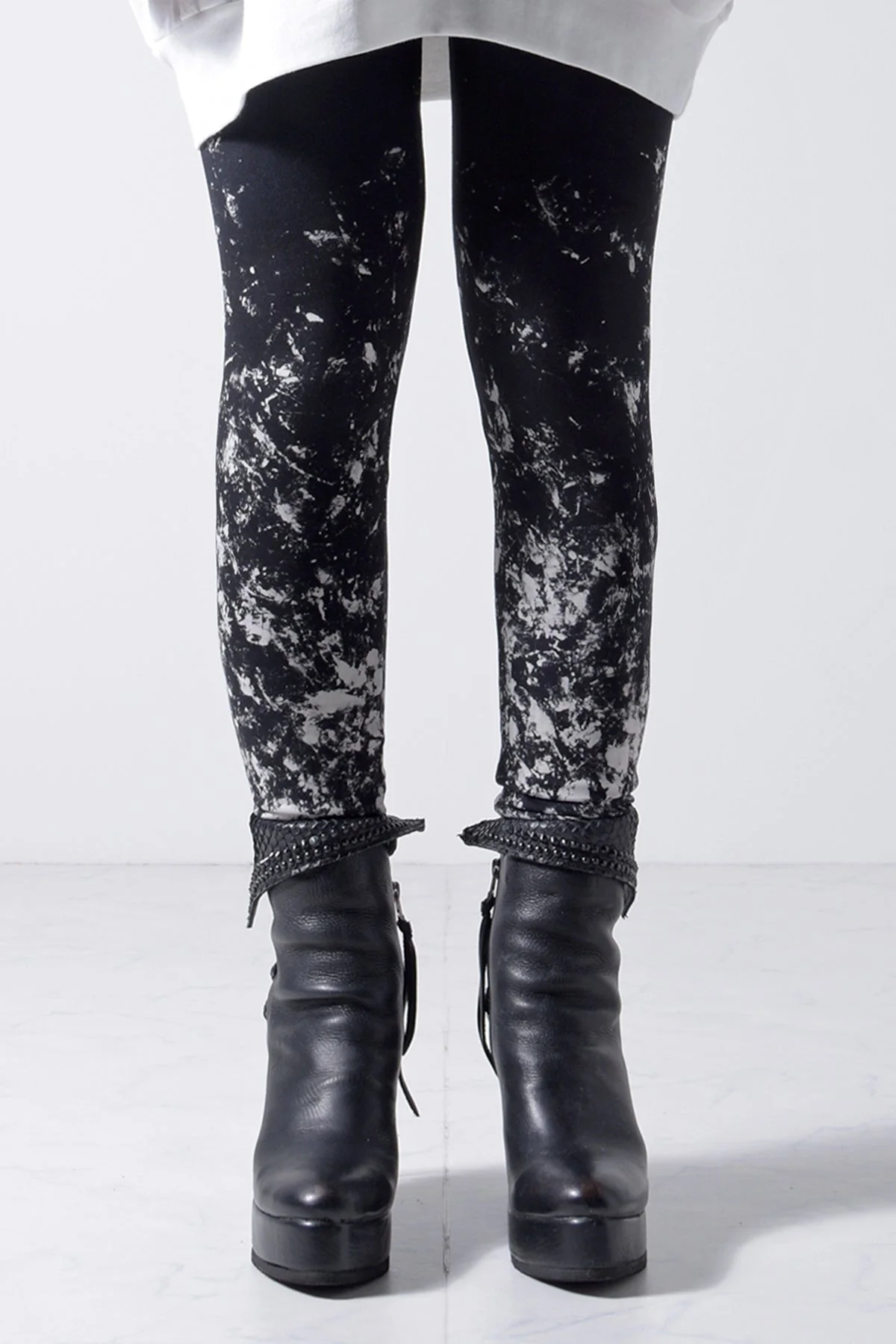 2202-PT07W Flake Discharged Leggings -Women's- - Image 3