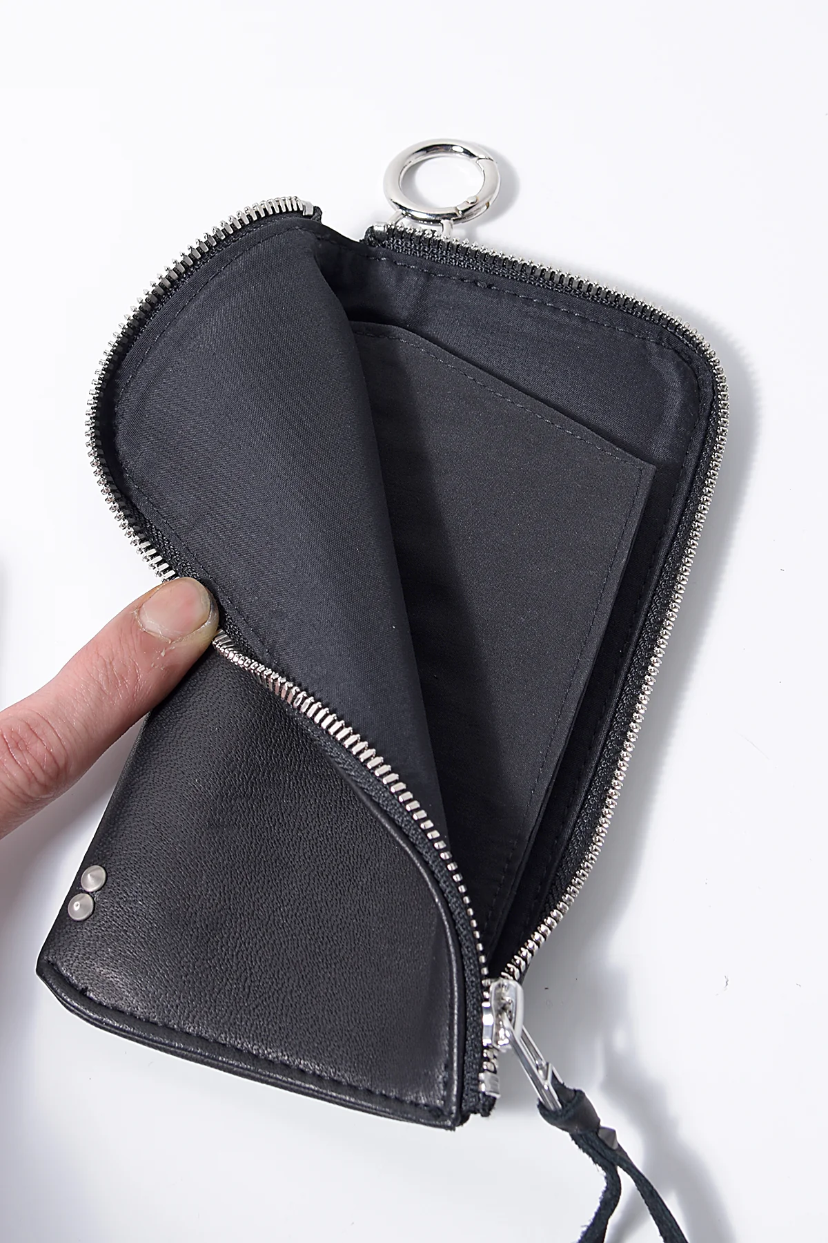 2202-W05A Drop Purse 01 - Image 12