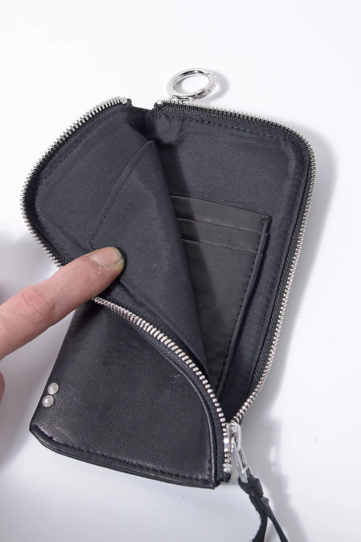 2202-W05A Drop Purse 01 - Image 13
