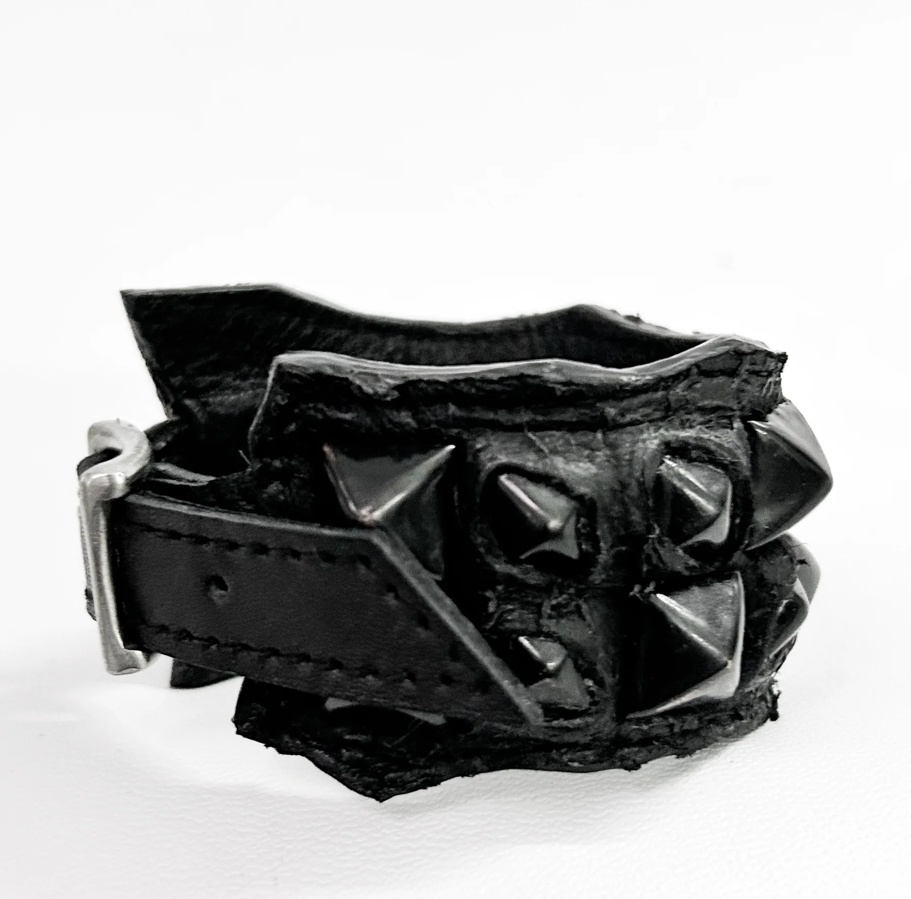 2401-AC05 BC-Rhino 02 - Image 3