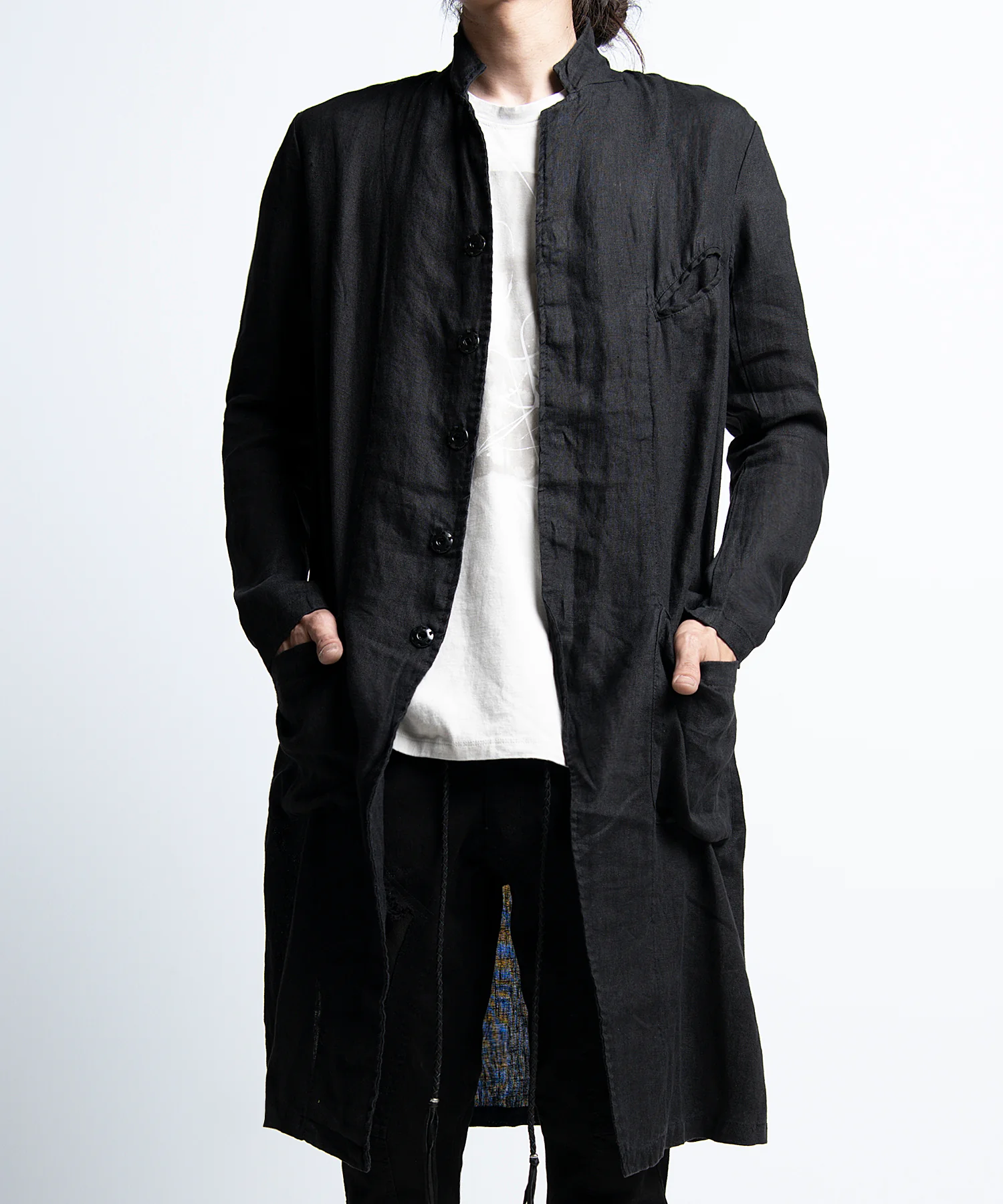 2401-JK02 Linen Side Slit Coat 02 Black - Image 13