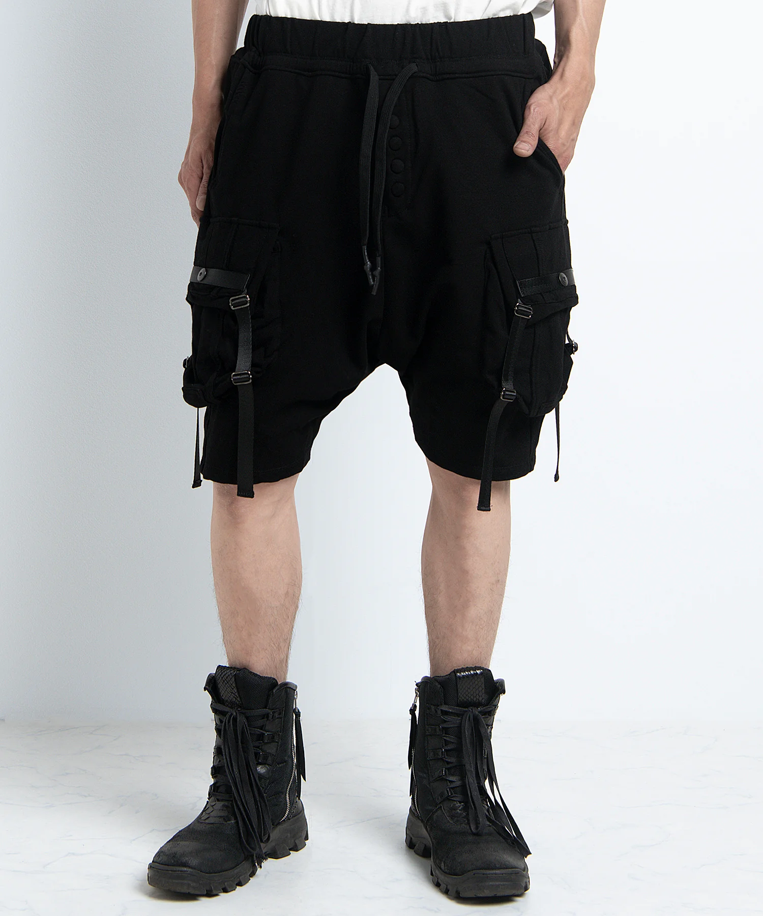 2401-PT06 Black Raven Shorts 05 Black - Image 2