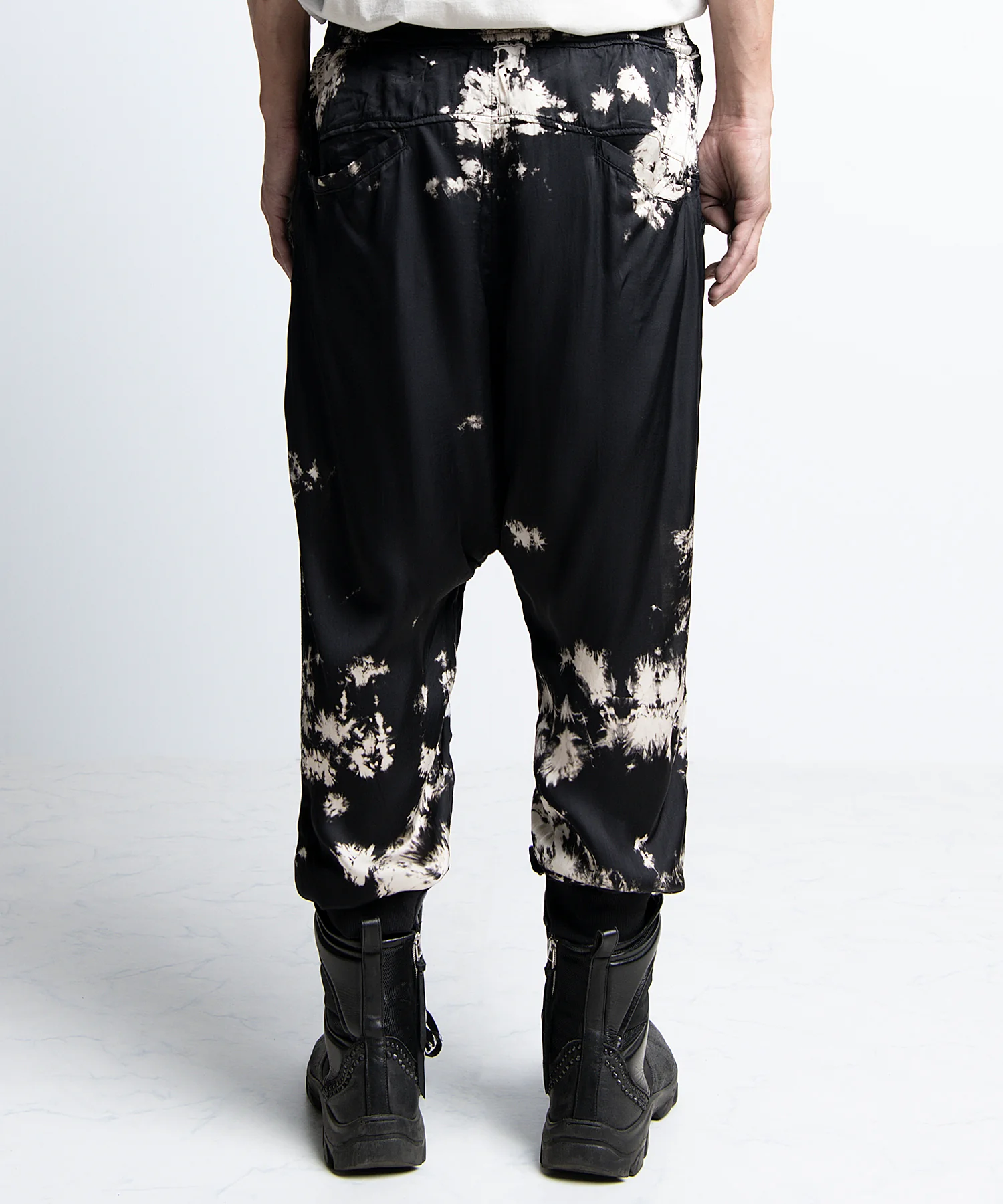 2401-PT08 Tie Dye Viscose Triangle Pants - Image 5