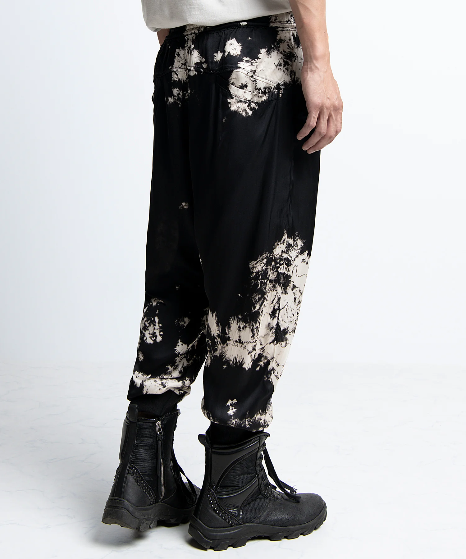 2401-PT08 Tie Dye Viscose Triangle Pants - Image 6