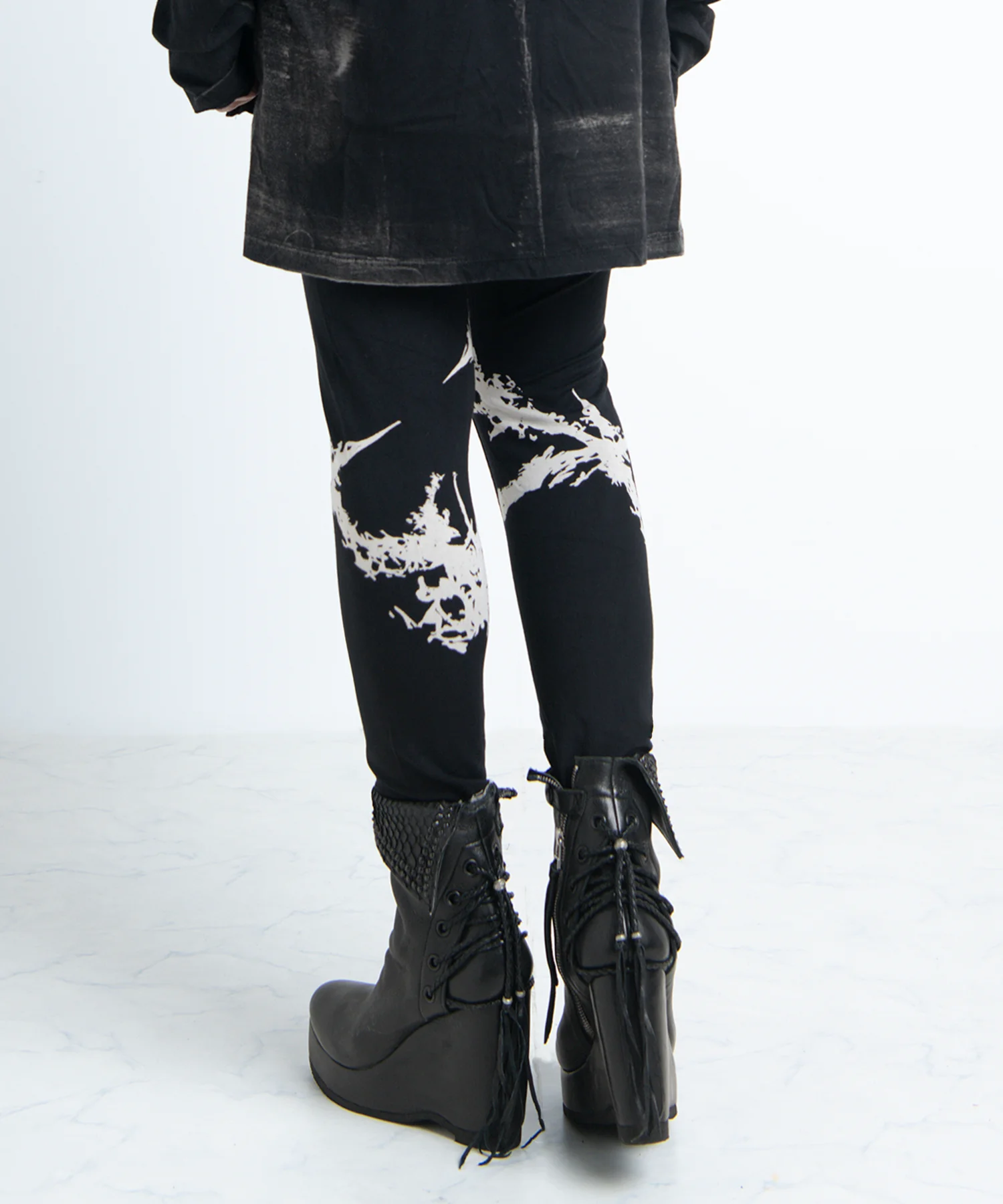 2402-PT12 Discharged Cross Leggings -Women's- - Image 6