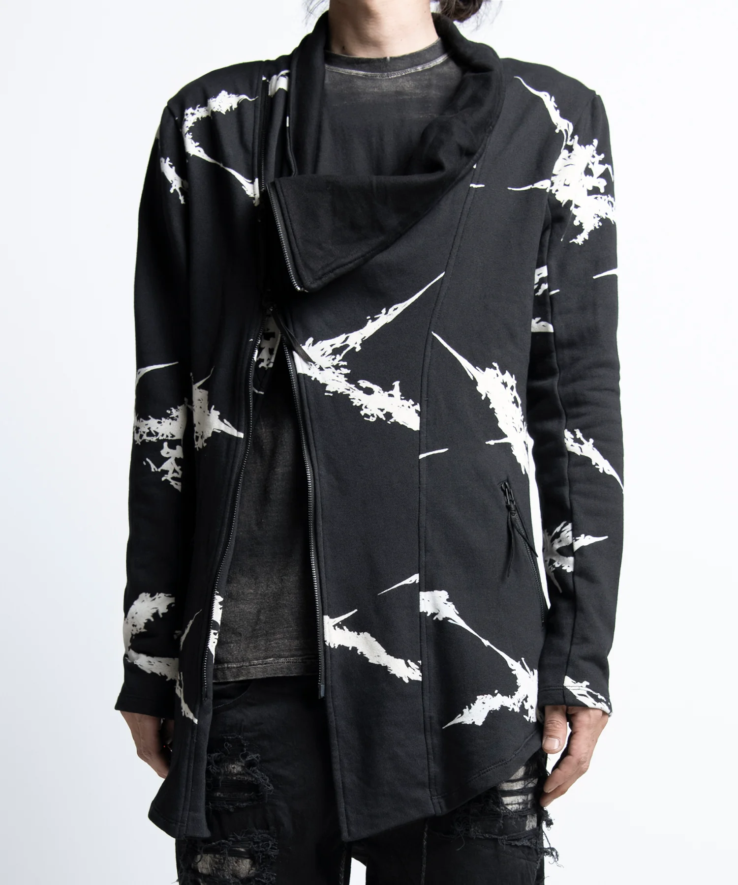2402-TP03 Drape Cross Riders - Image 12