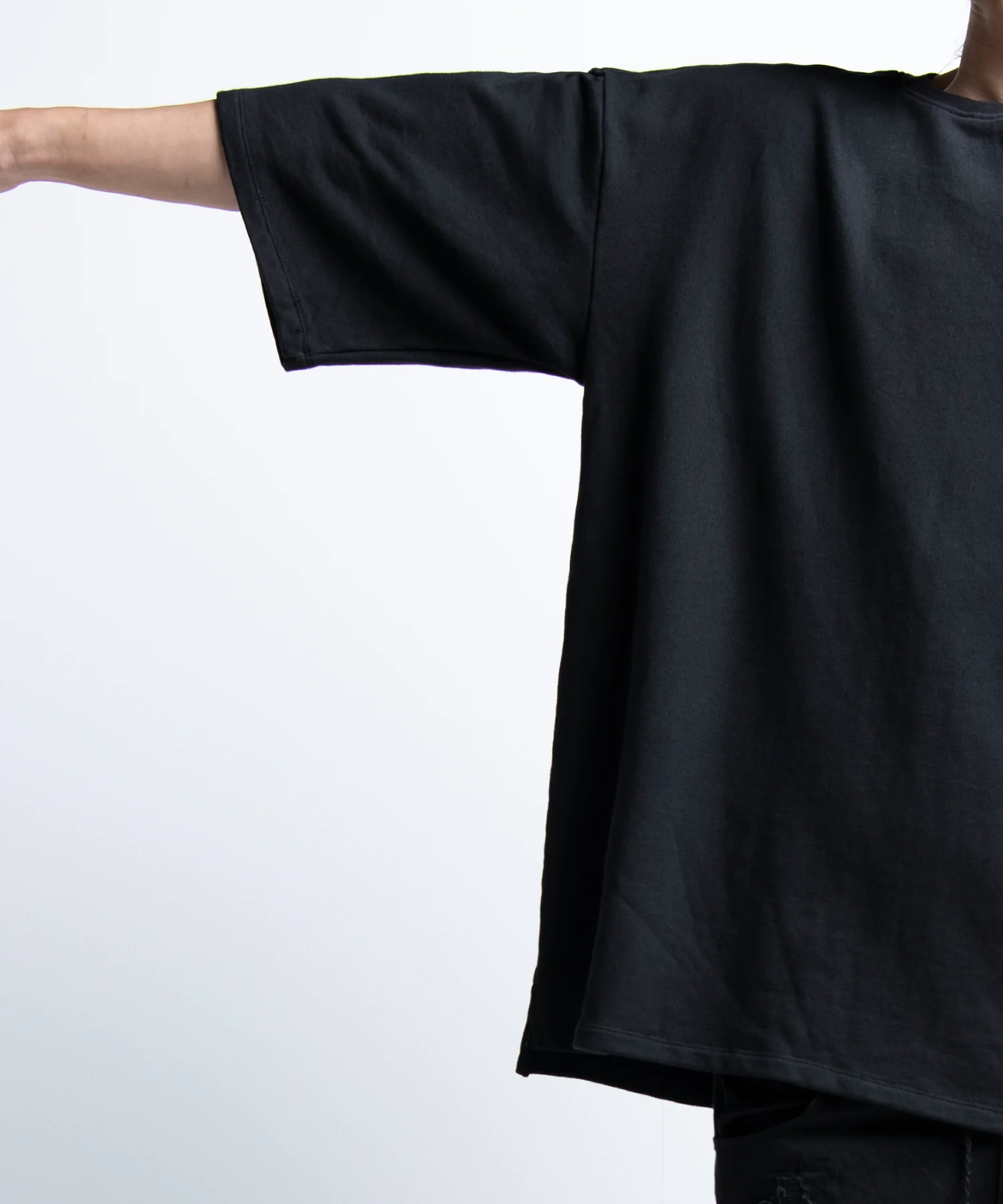 2402-TP13 Hand Stitch Half Sleeve Top - Image 7