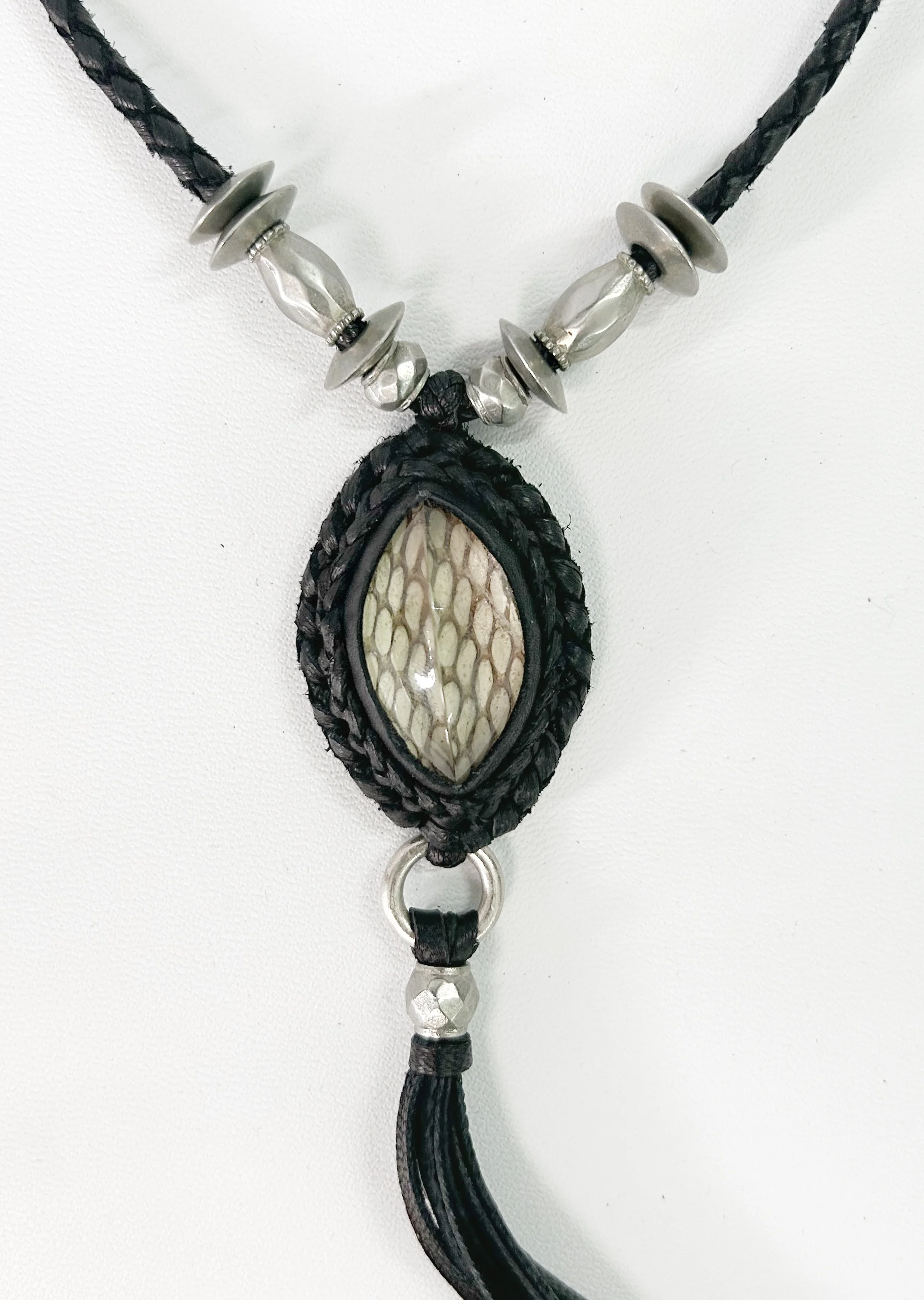 2501-AC01 Serpent Killer Necklace - Image 5