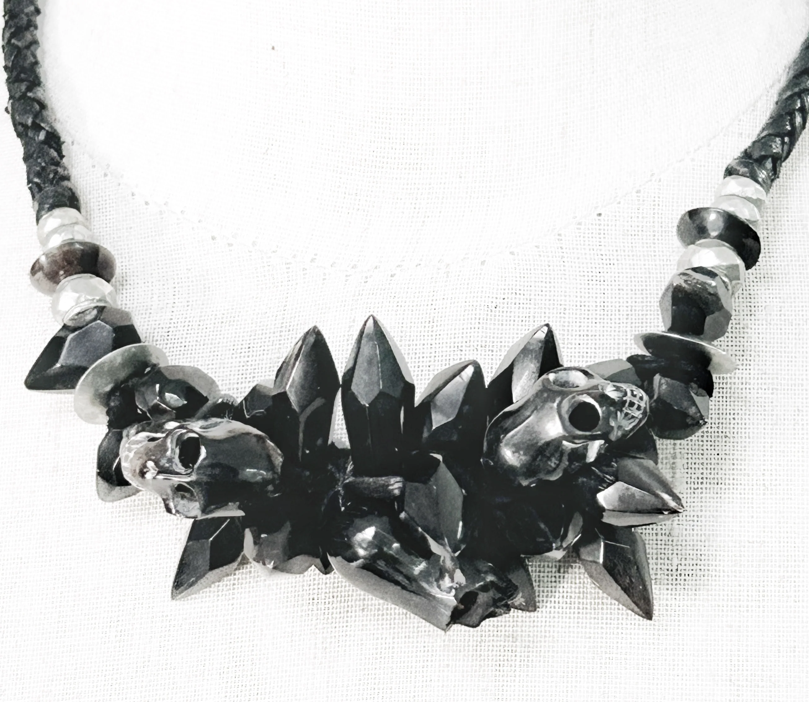2501-AC11 Black Shadow Necklace 02 - Image 4