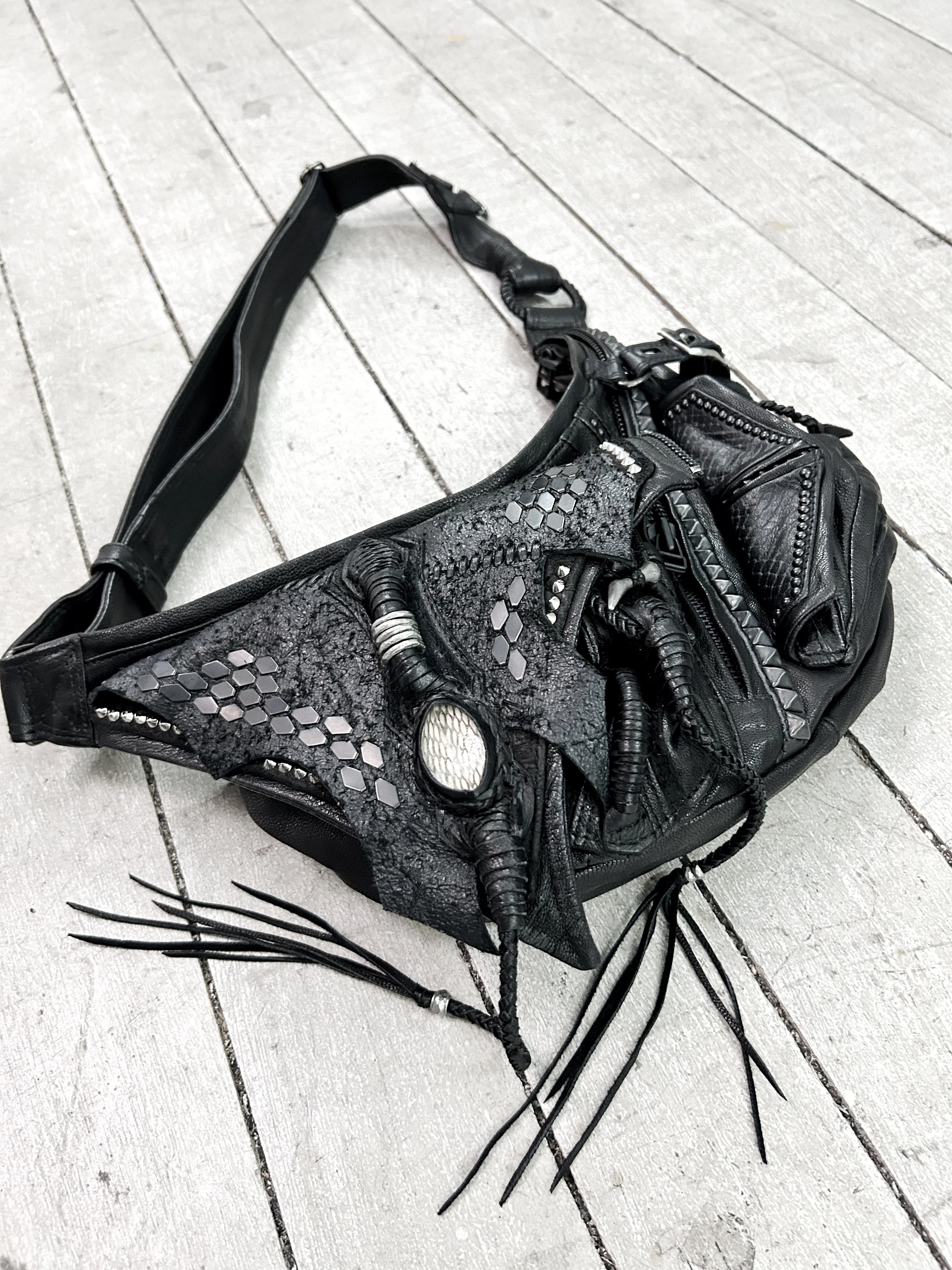 2501-BG05 KB-Shoulder / Serpent Killer - Image 8