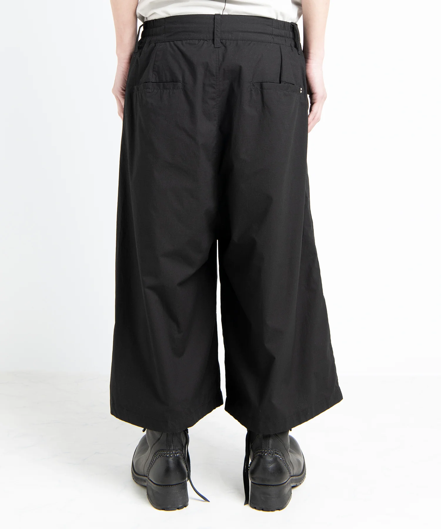 2501-PT02 Cotton Wide Tuck Pants - Image 5