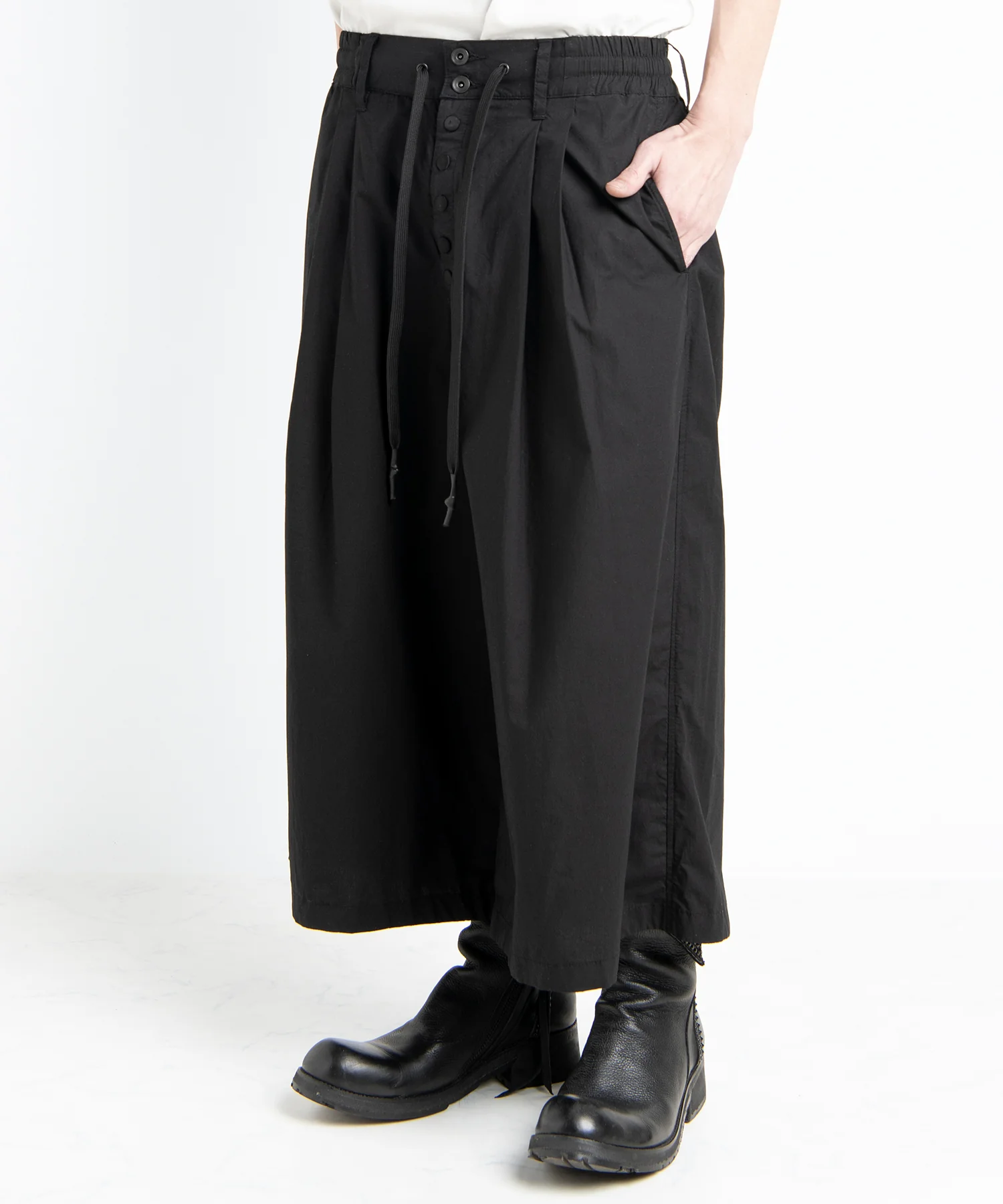 2501-PT02 Cotton Wide Tuck Pants - Image 8