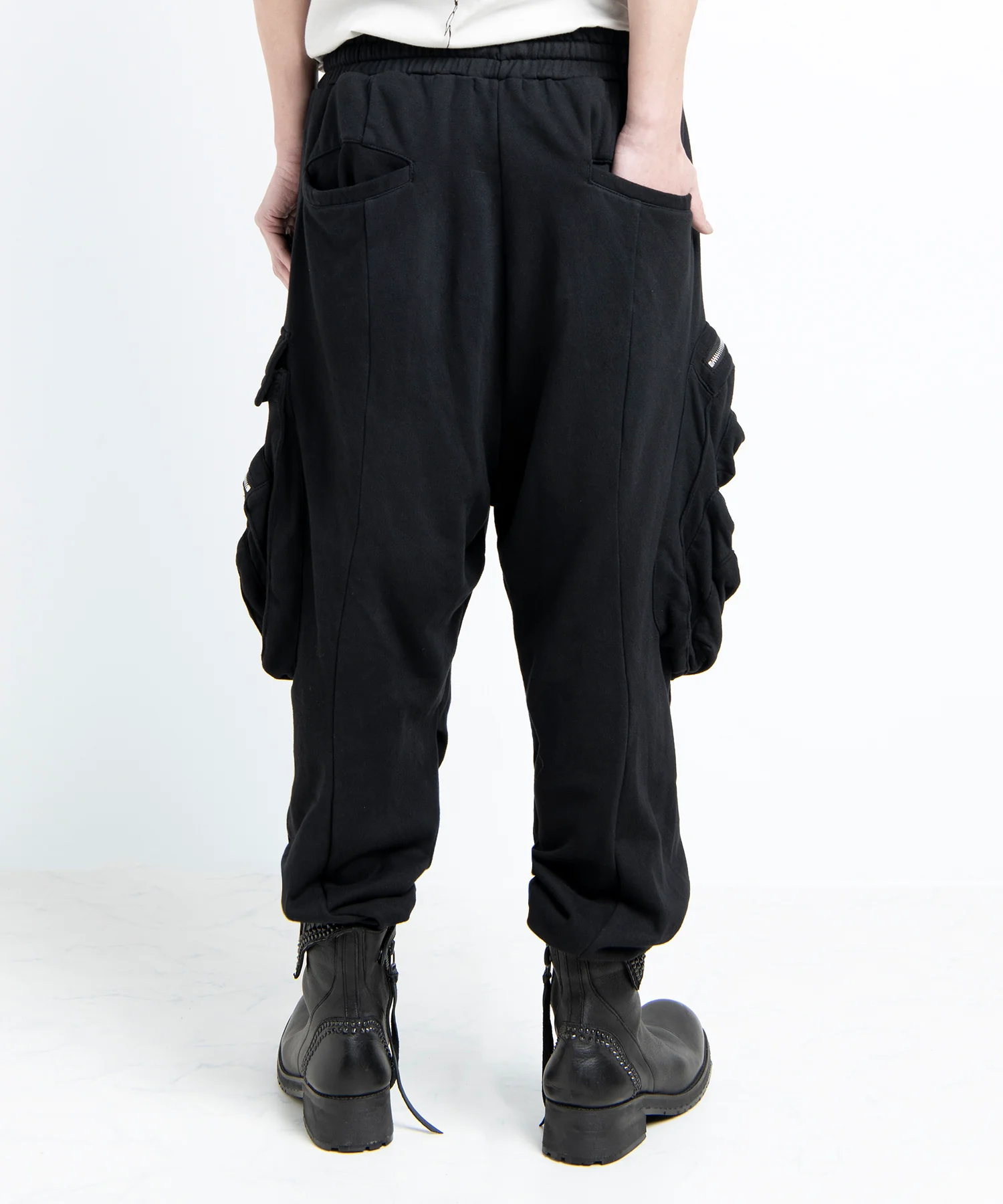 2501-PT05 Multipul Pcket Sweat Pants - Image 12